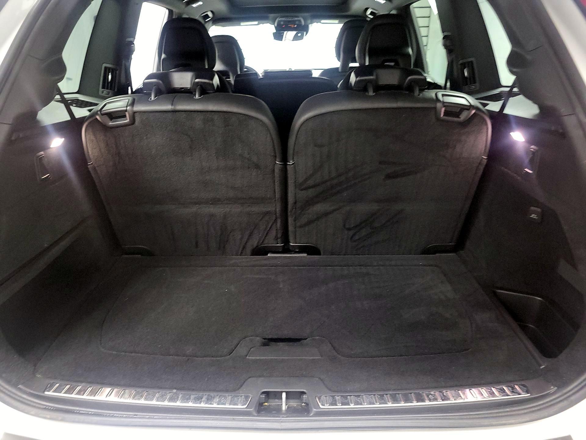 Thumbnail: 2018 Volvo XC90 - 18