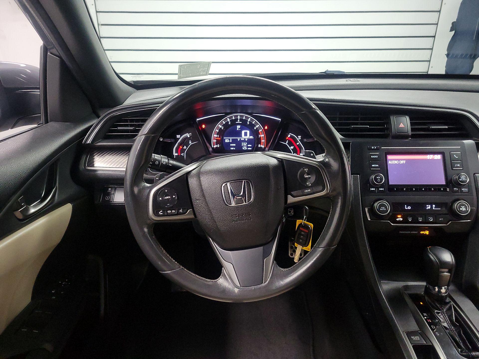 Thumbnail: 2017 Honda Civic - 10