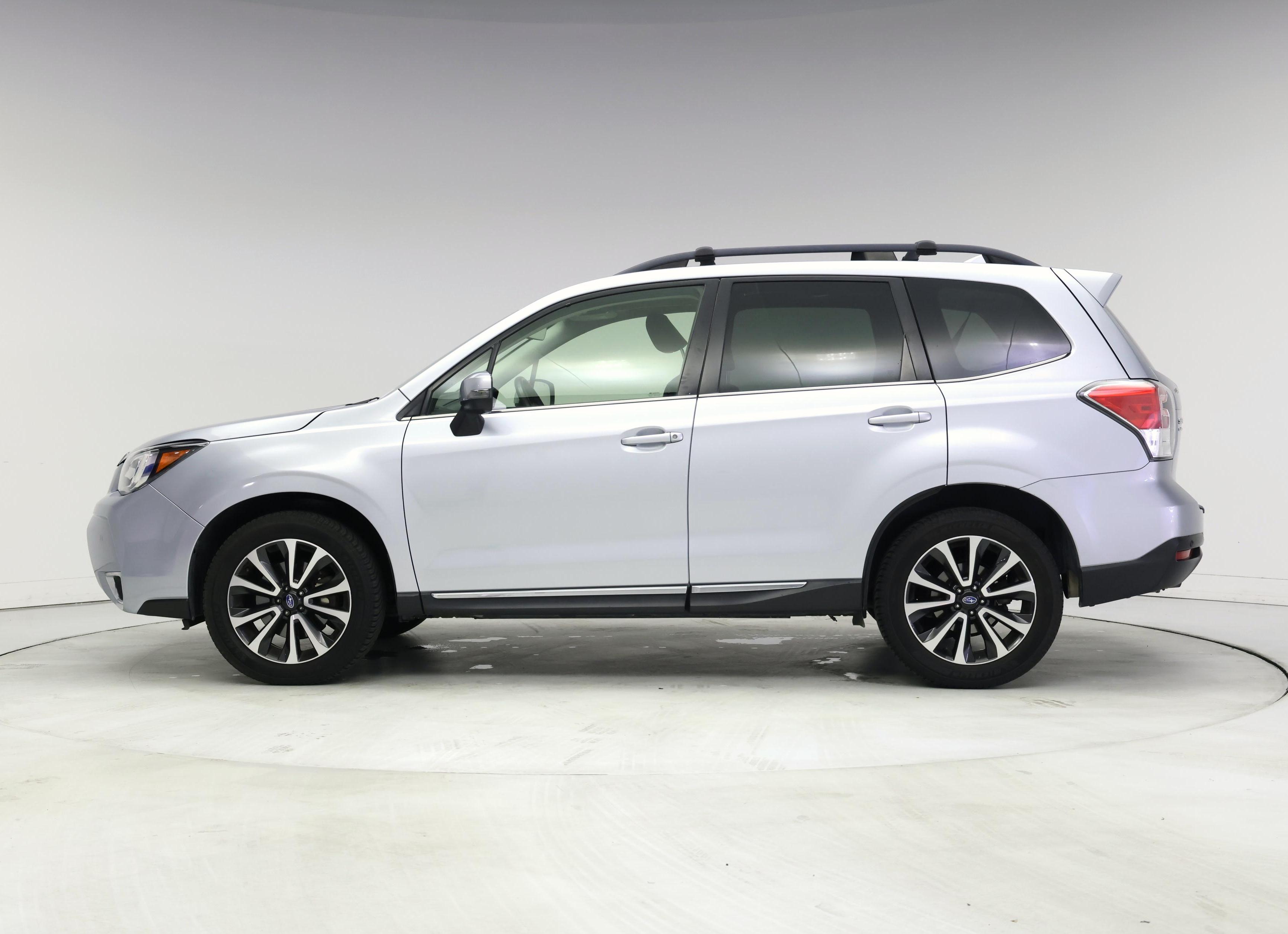 Thumbnail: 2017 Subaru Forester - 3