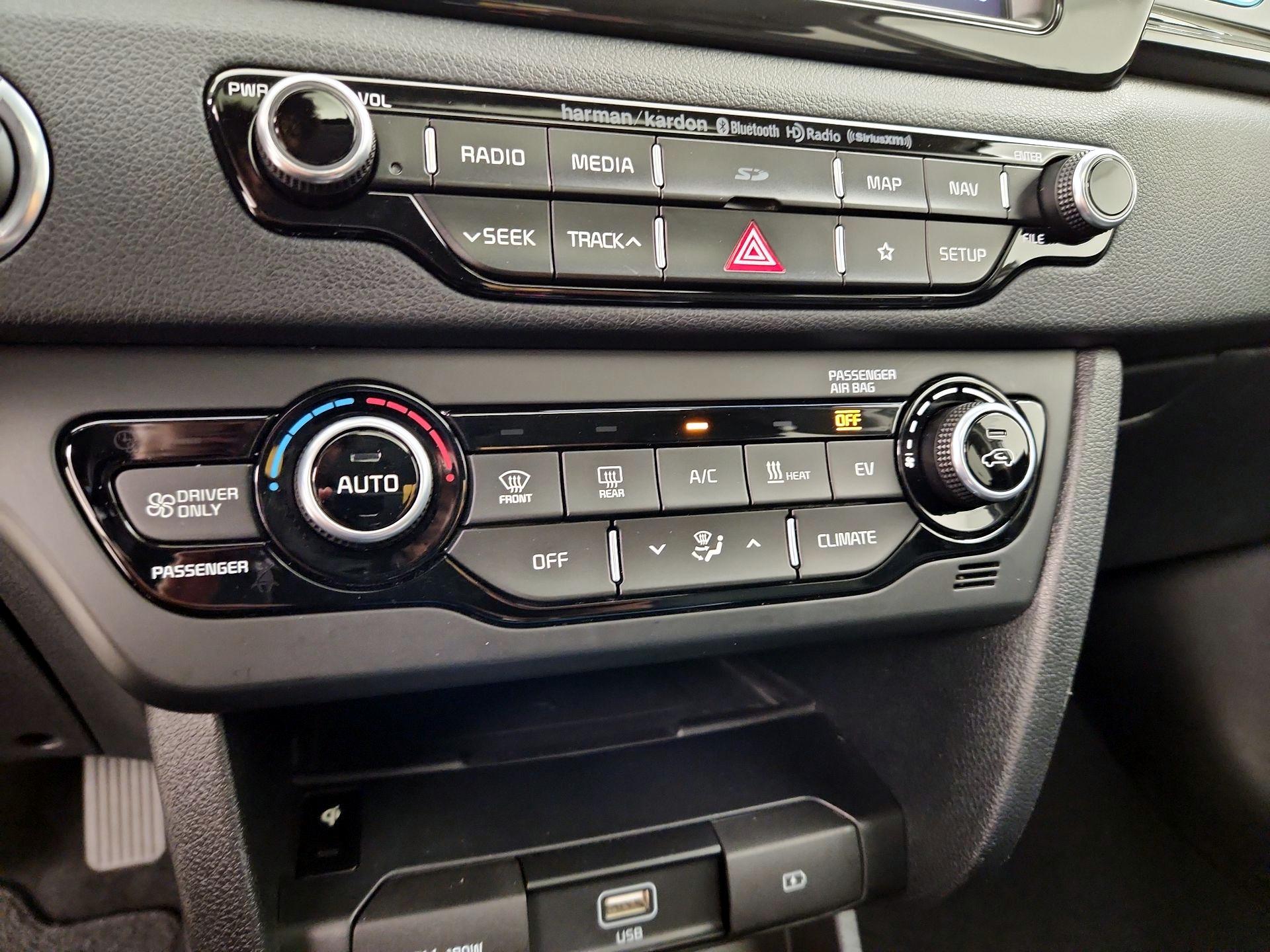 Thumbnail: 2019 Kia Niro - 17