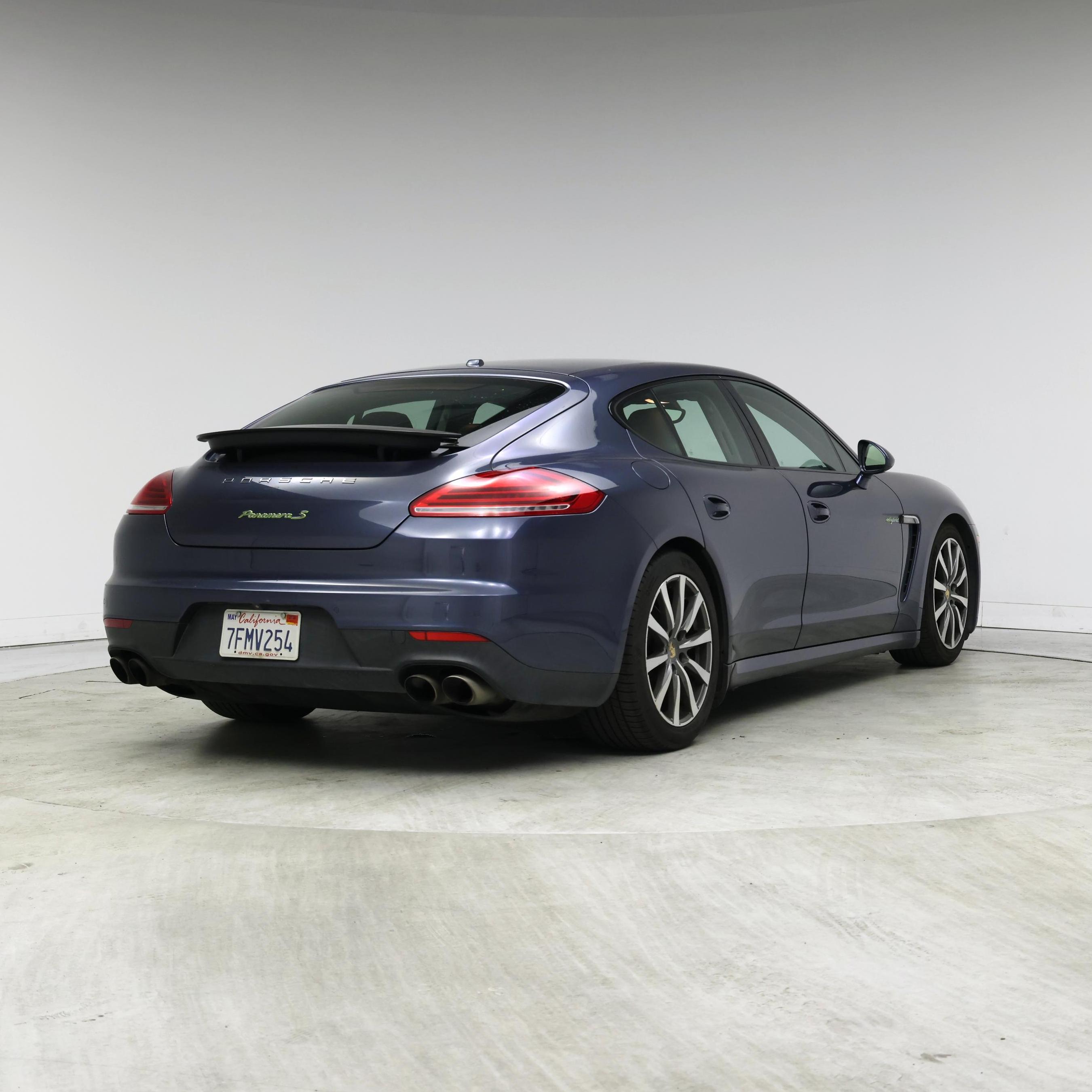 Thumbnail: 2014 Porsche Panamera - 8