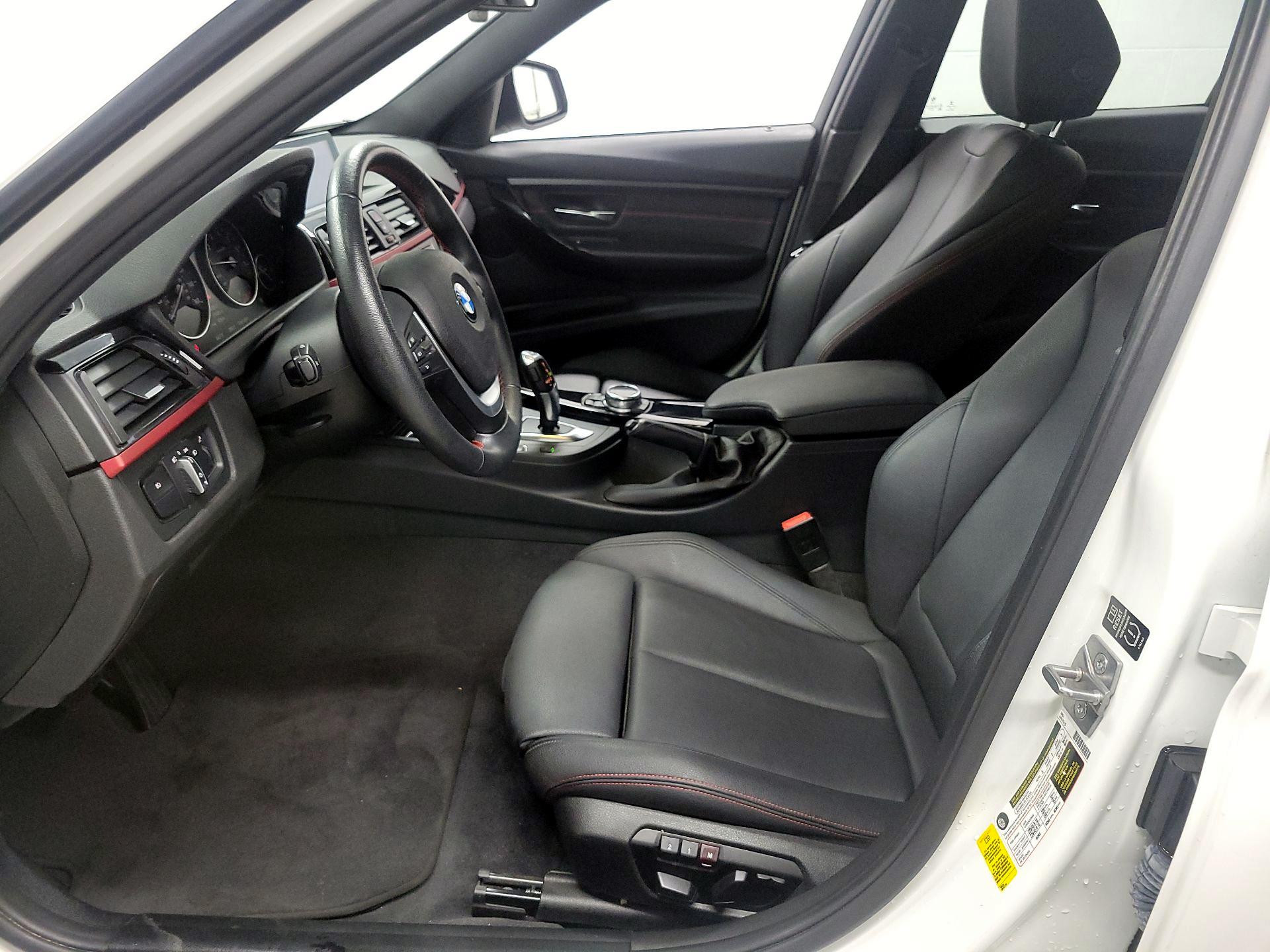 Thumbnail: 2014 BMW 3 Series - 11