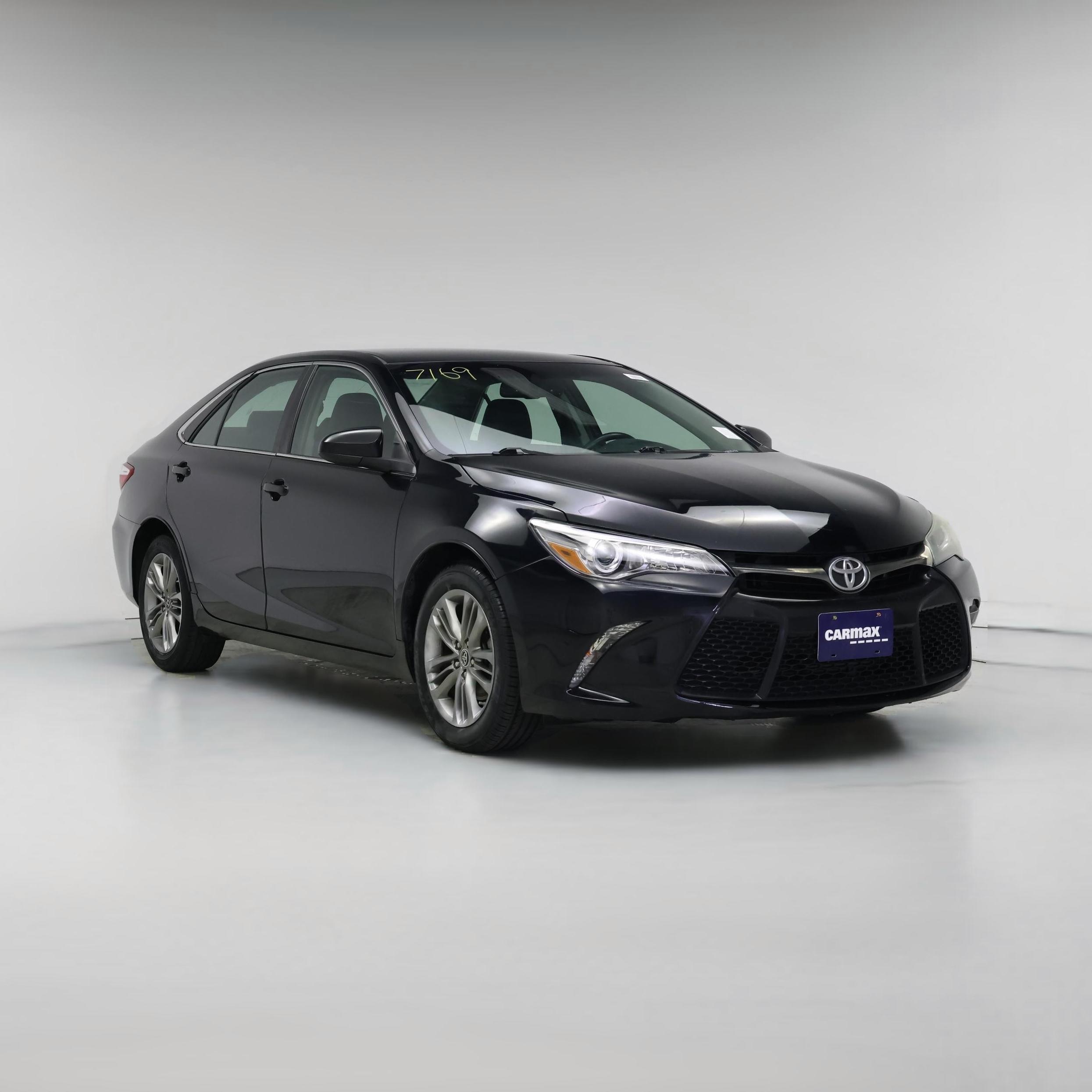 Thumbnail: 2016 Toyota Camry - 1