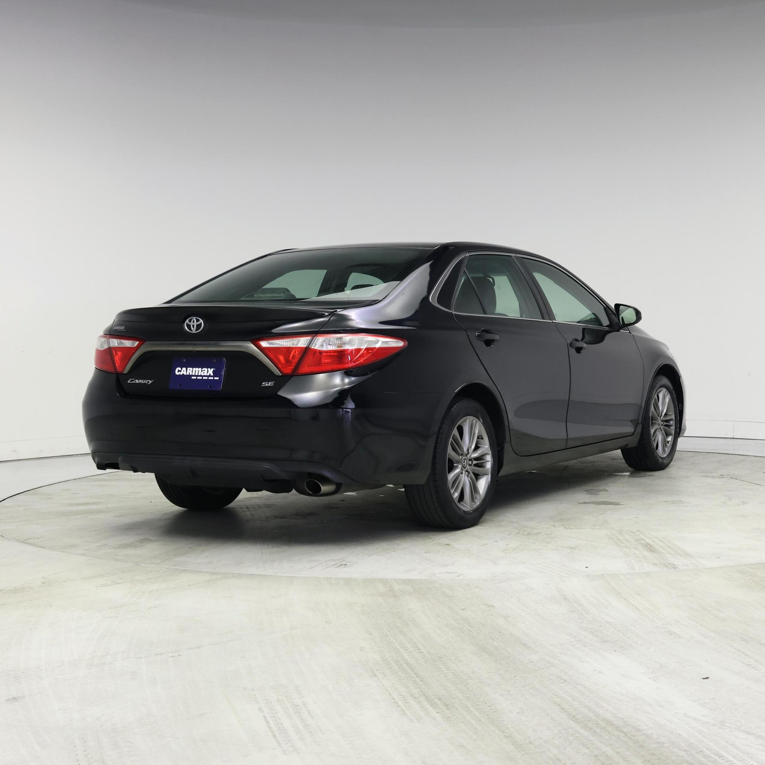 Thumbnail: 2016 Toyota Camry - 8