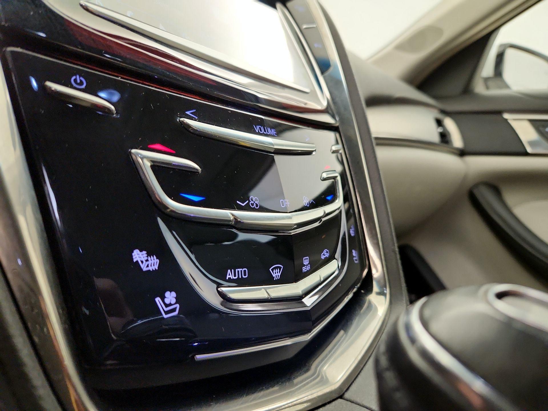 Thumbnail: 2019 Cadillac CTS - 16