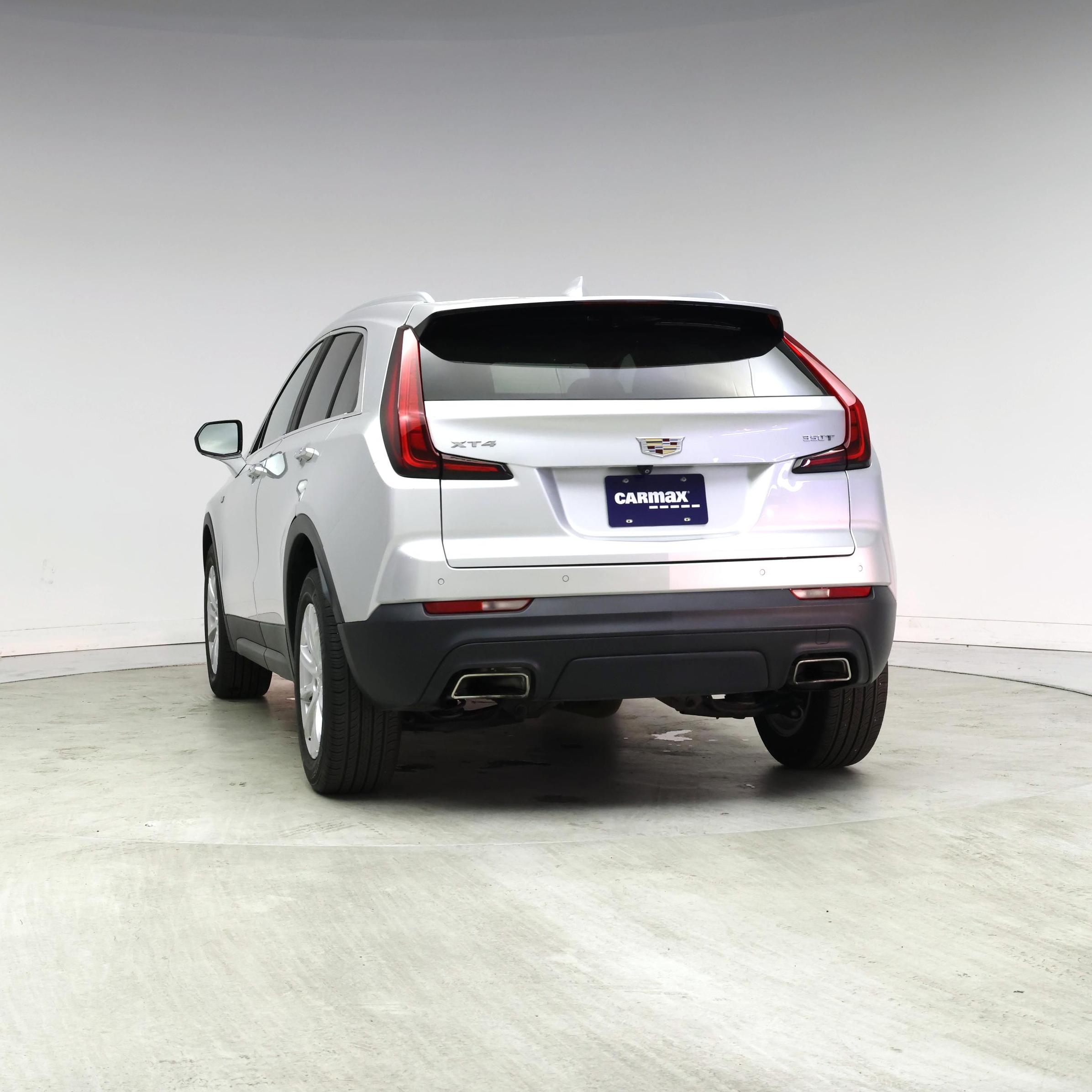 Thumbnail: 2022 Cadillac XT4 - 6