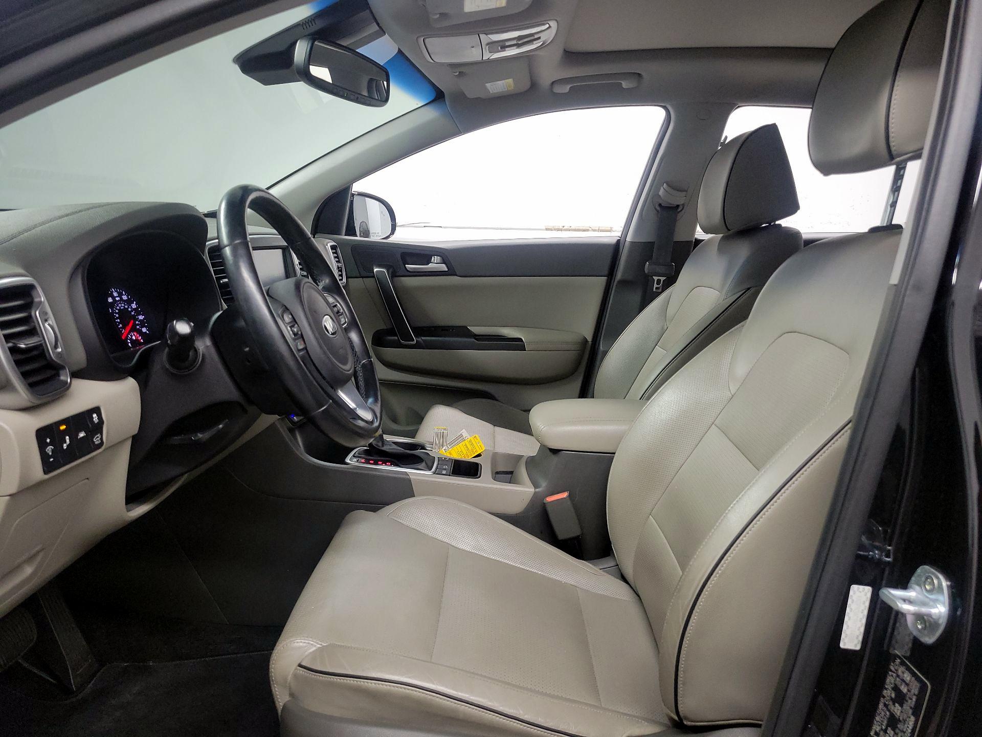 Thumbnail: 2017 Kia Sportage - 11