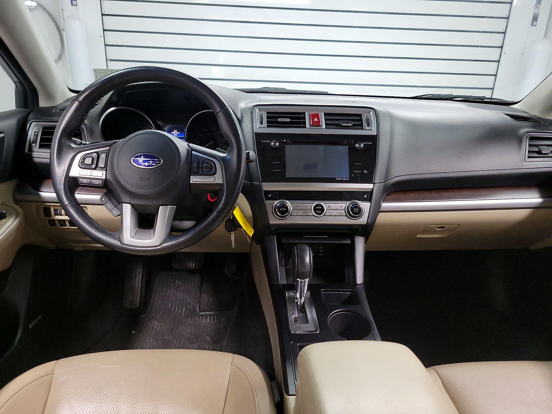 Thumbnail: 2015 Subaru Outback - 9