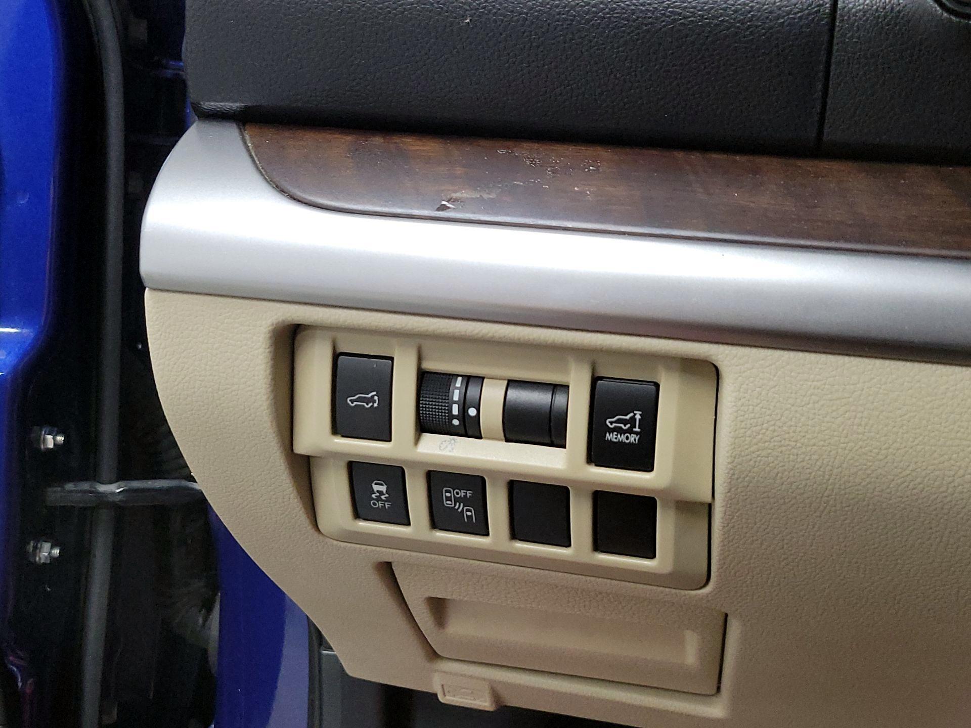 Thumbnail: 2015 Subaru Outback - 13