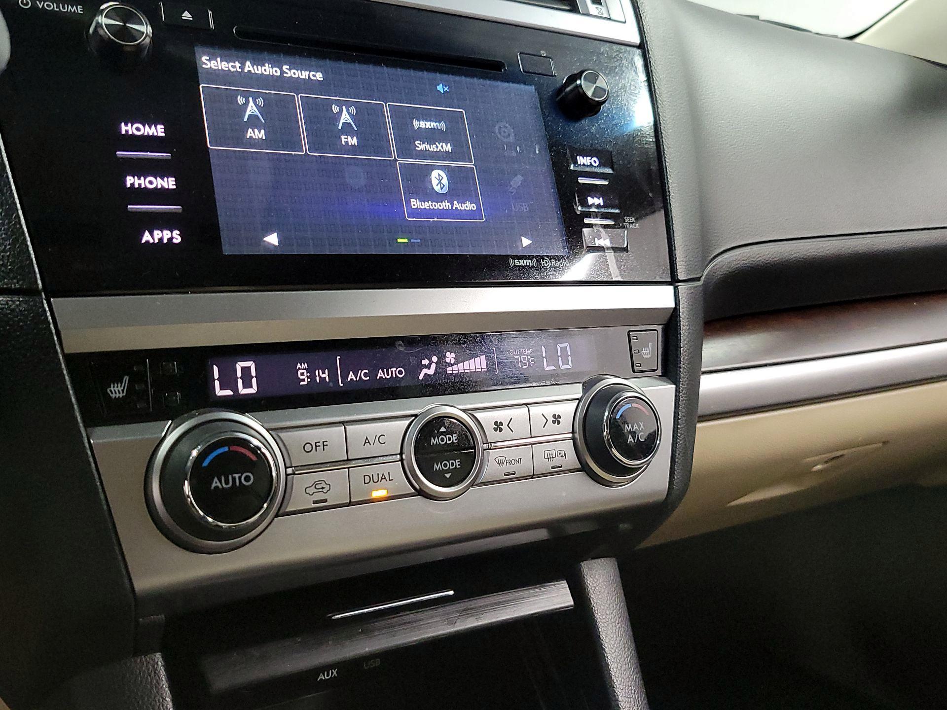Thumbnail: 2015 Subaru Outback - 16