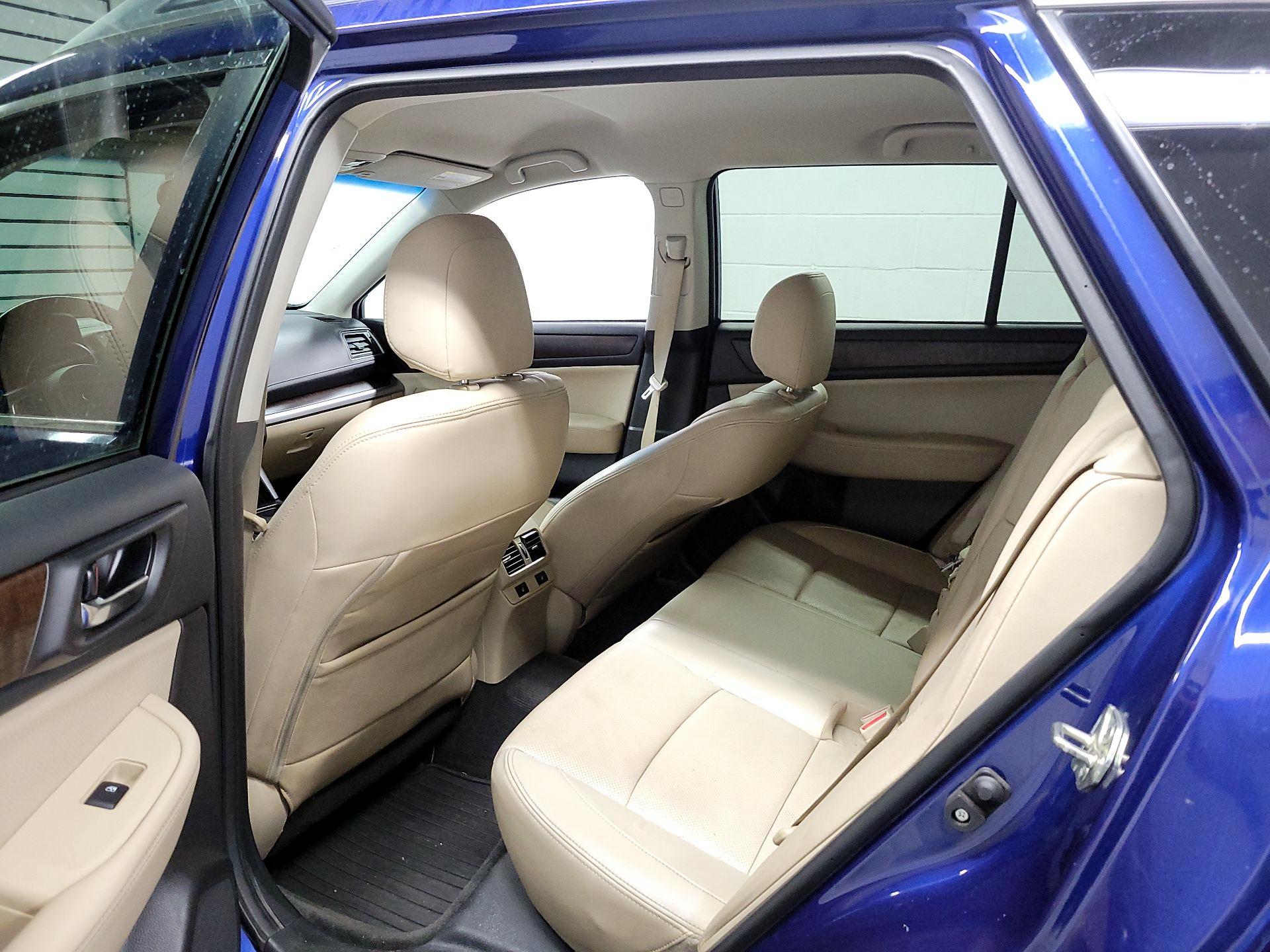 Thumbnail: 2015 Subaru Outback - 18