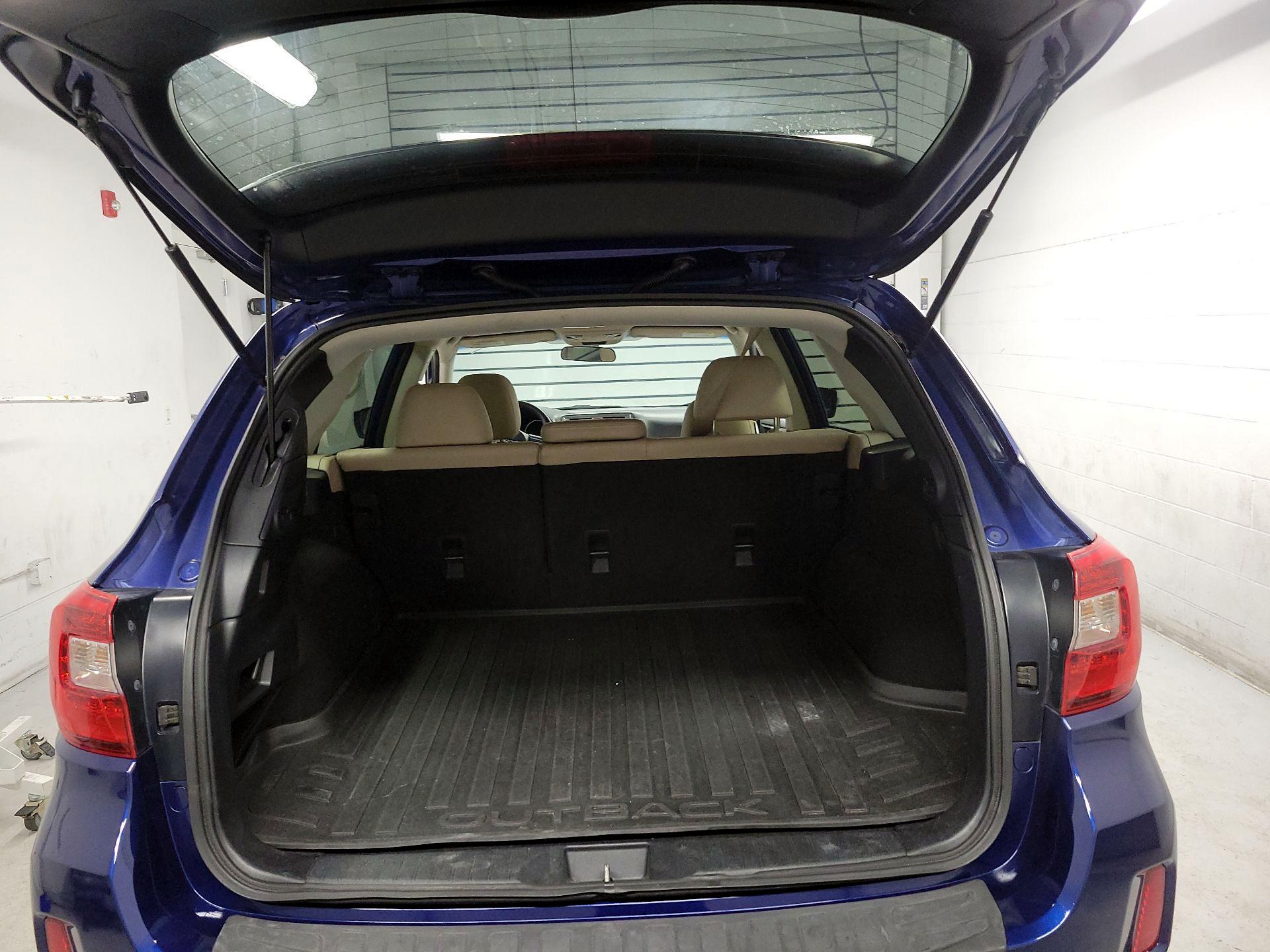Thumbnail: 2015 Subaru Outback - 19