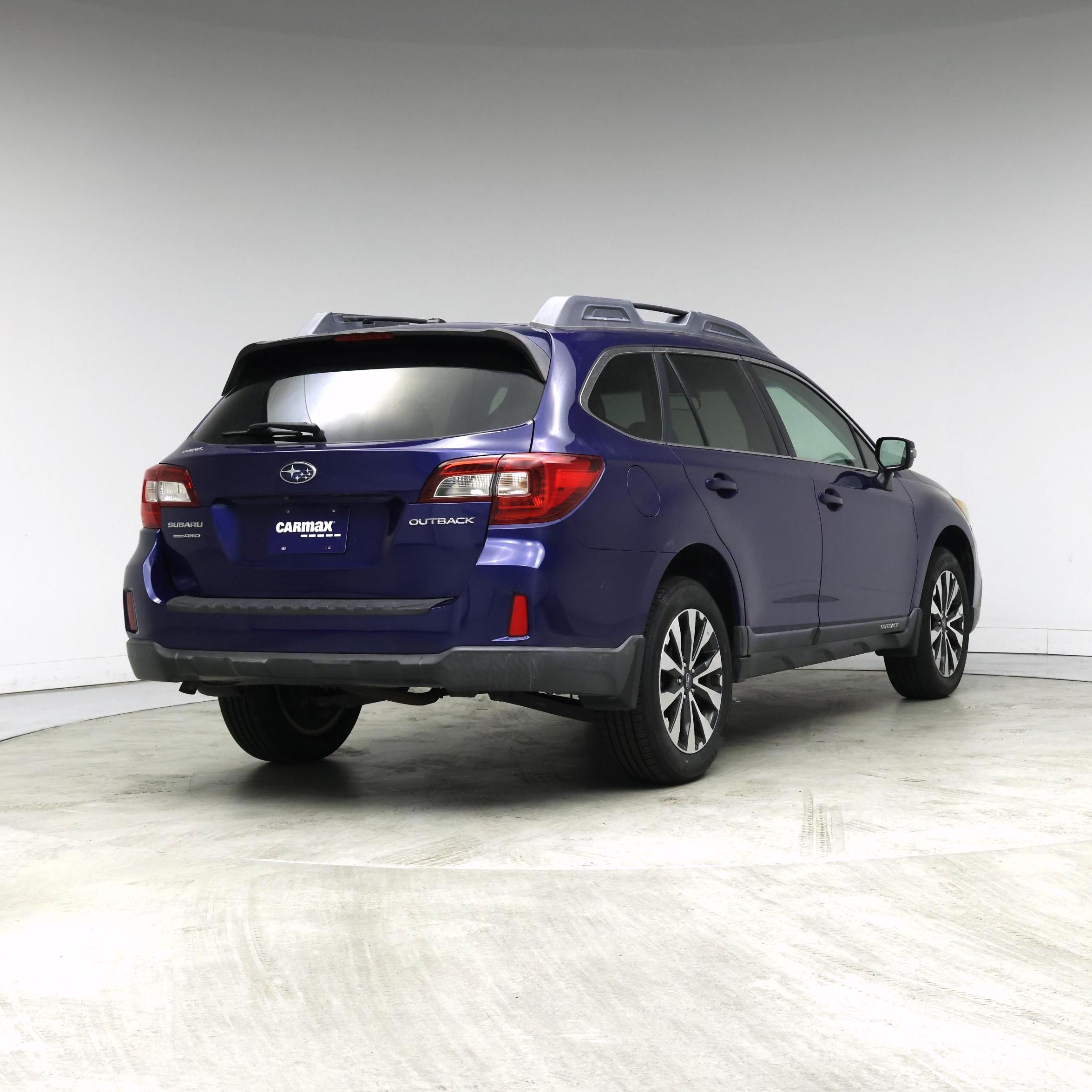 Thumbnail: 2015 Subaru Outback - 8