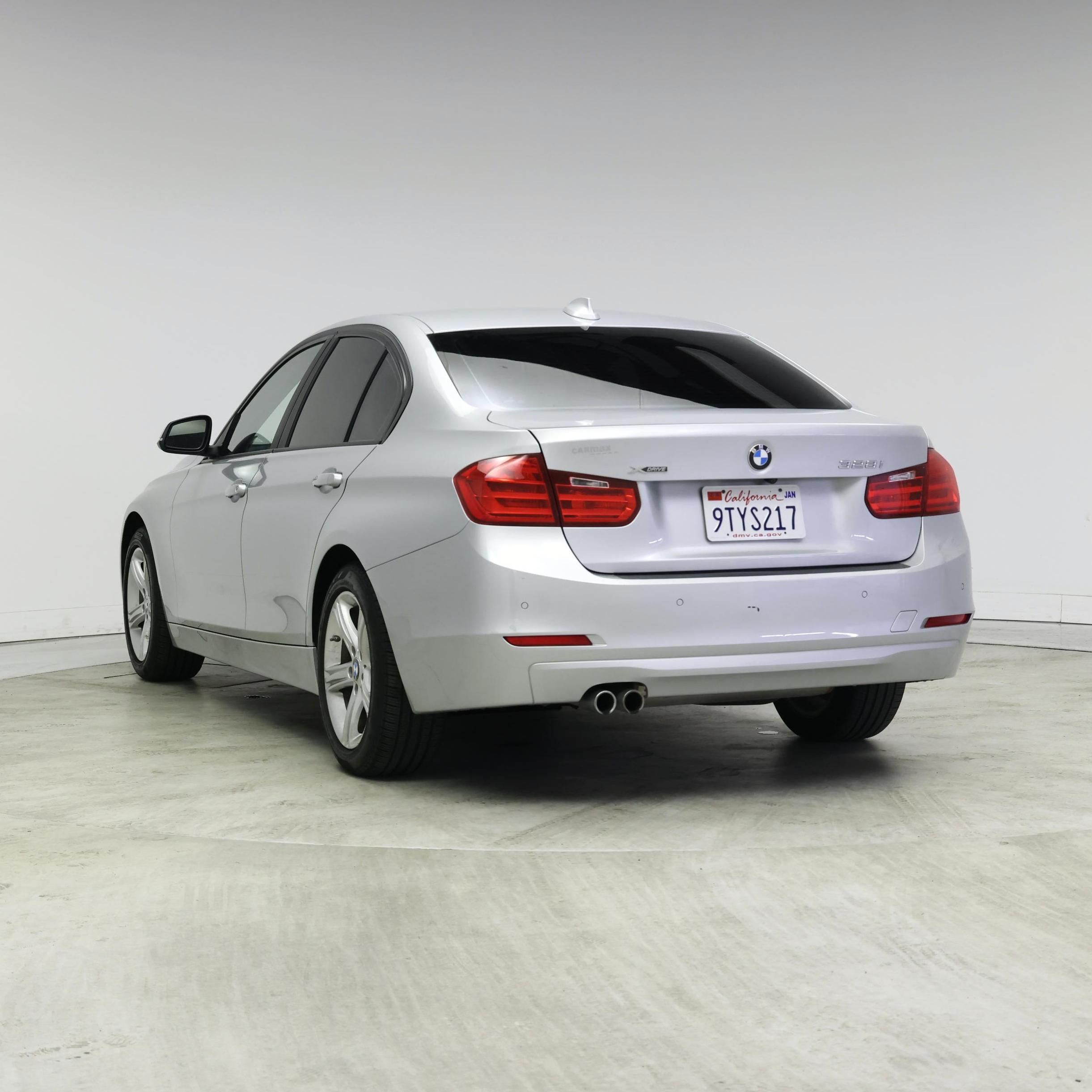 Thumbnail: 2015 BMW 3 Series - 2