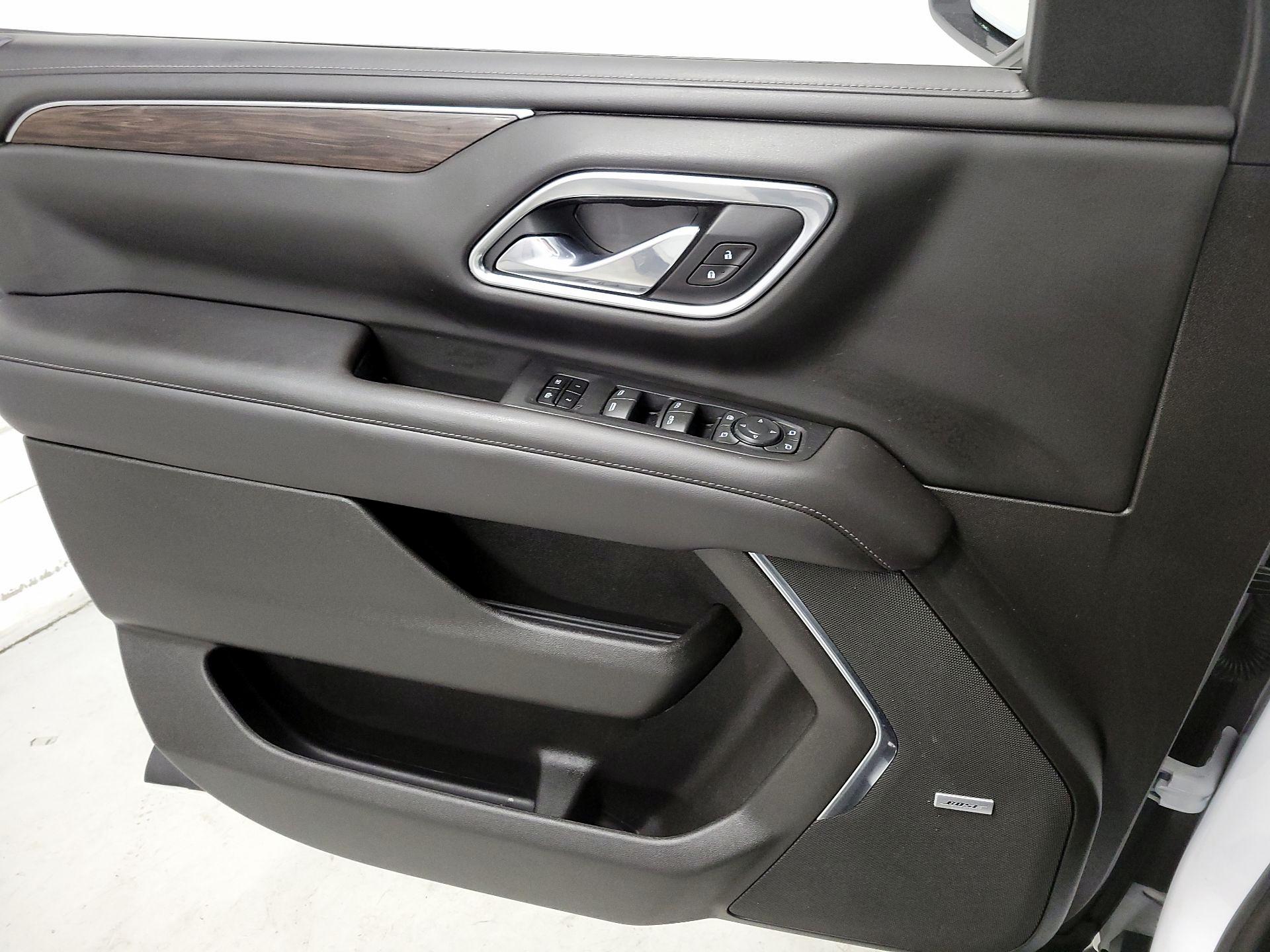 Thumbnail: 2021 Chevrolet Suburban - 12