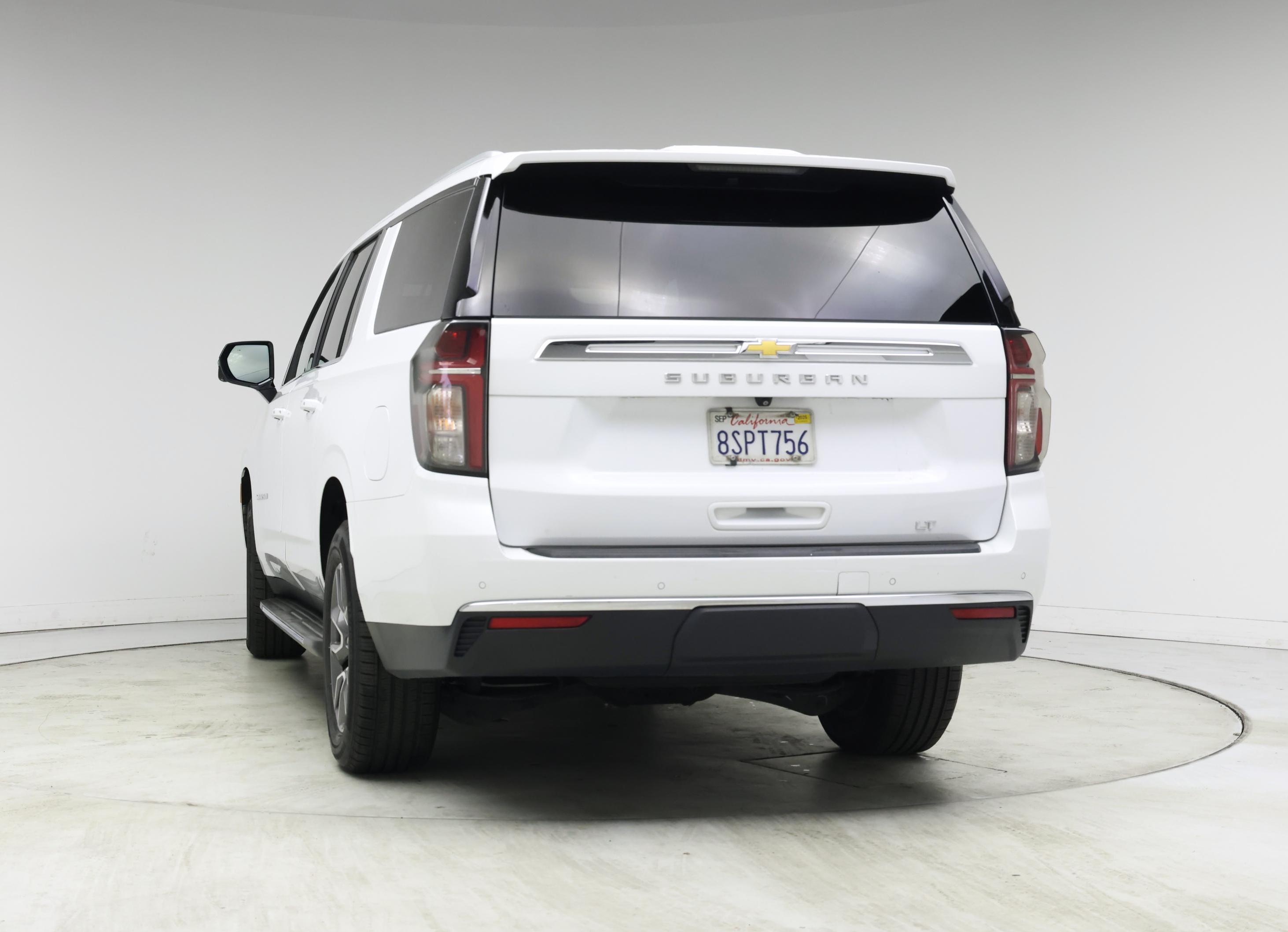 Thumbnail: 2021 Chevrolet Suburban - 6