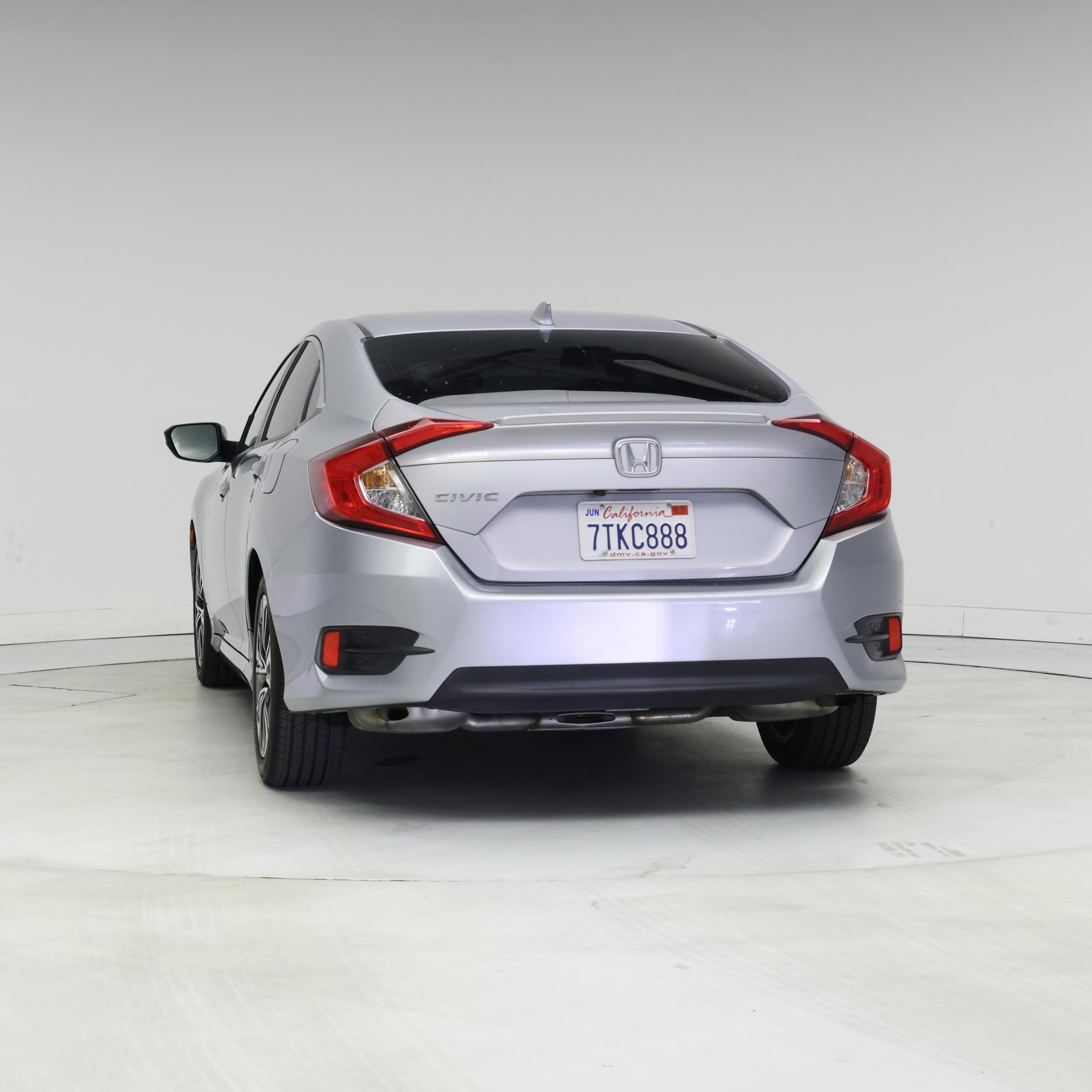 Thumbnail: 2016 Honda Civic - 6