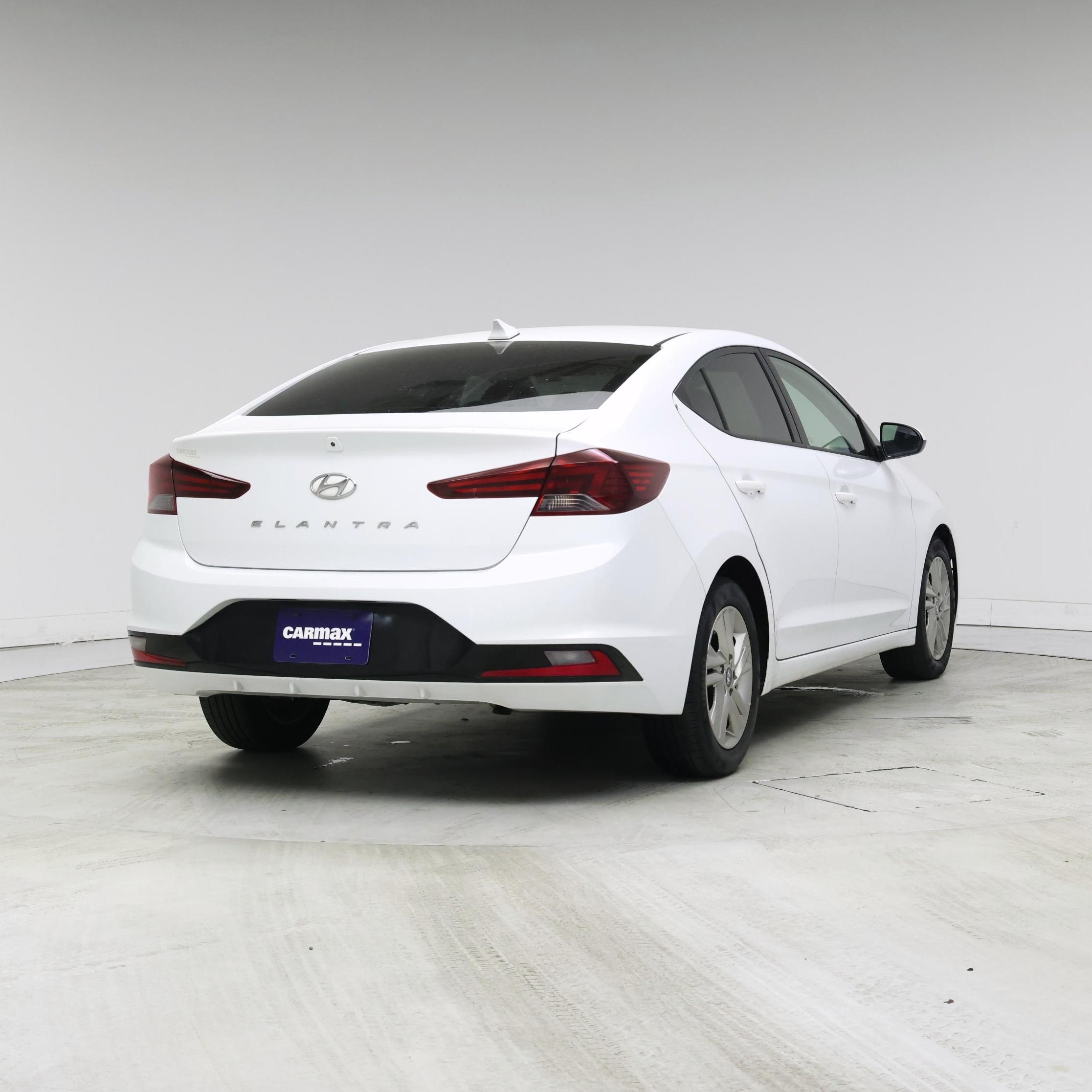 Thumbnail: 2020 Hyundai Elantra - 8