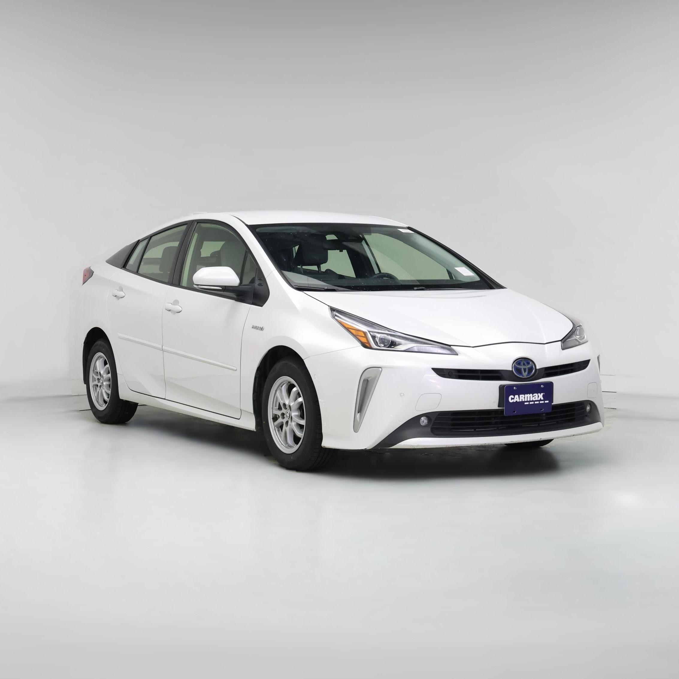 Thumbnail: 2021 Toyota Prius - 1
