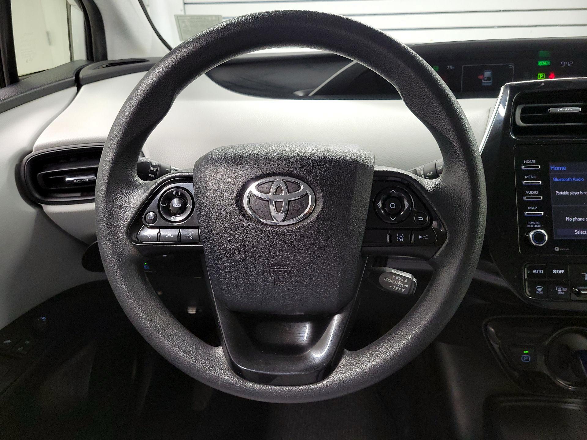 Thumbnail: 2021 Toyota Prius - 10