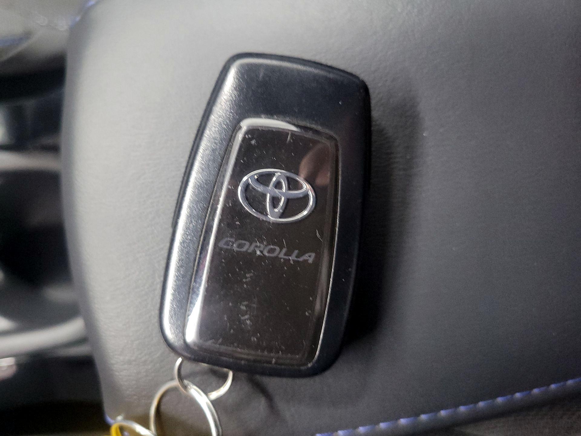 Thumbnail: 2022 Toyota Corolla - 19