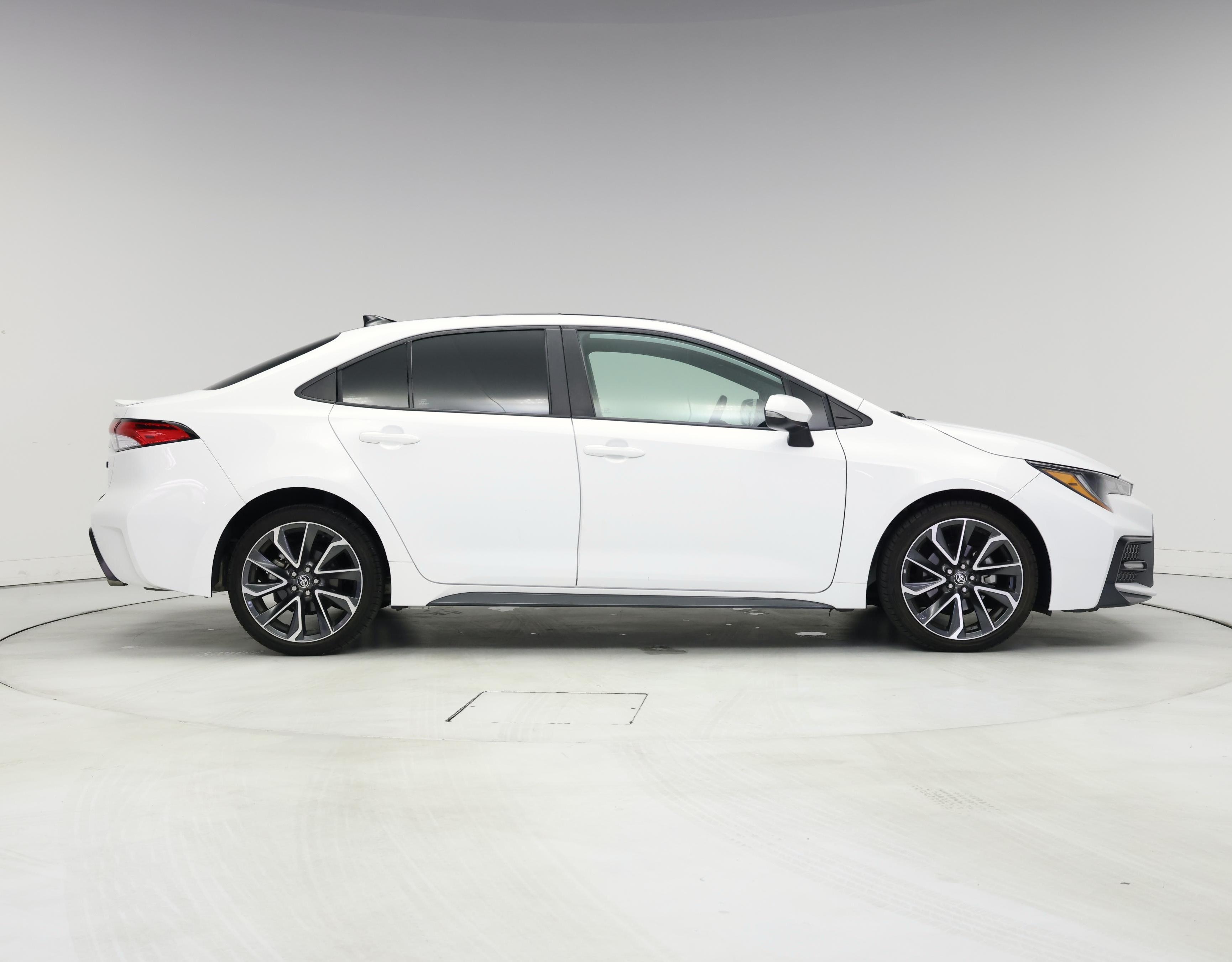 Thumbnail: 2022 Toyota Corolla - 7