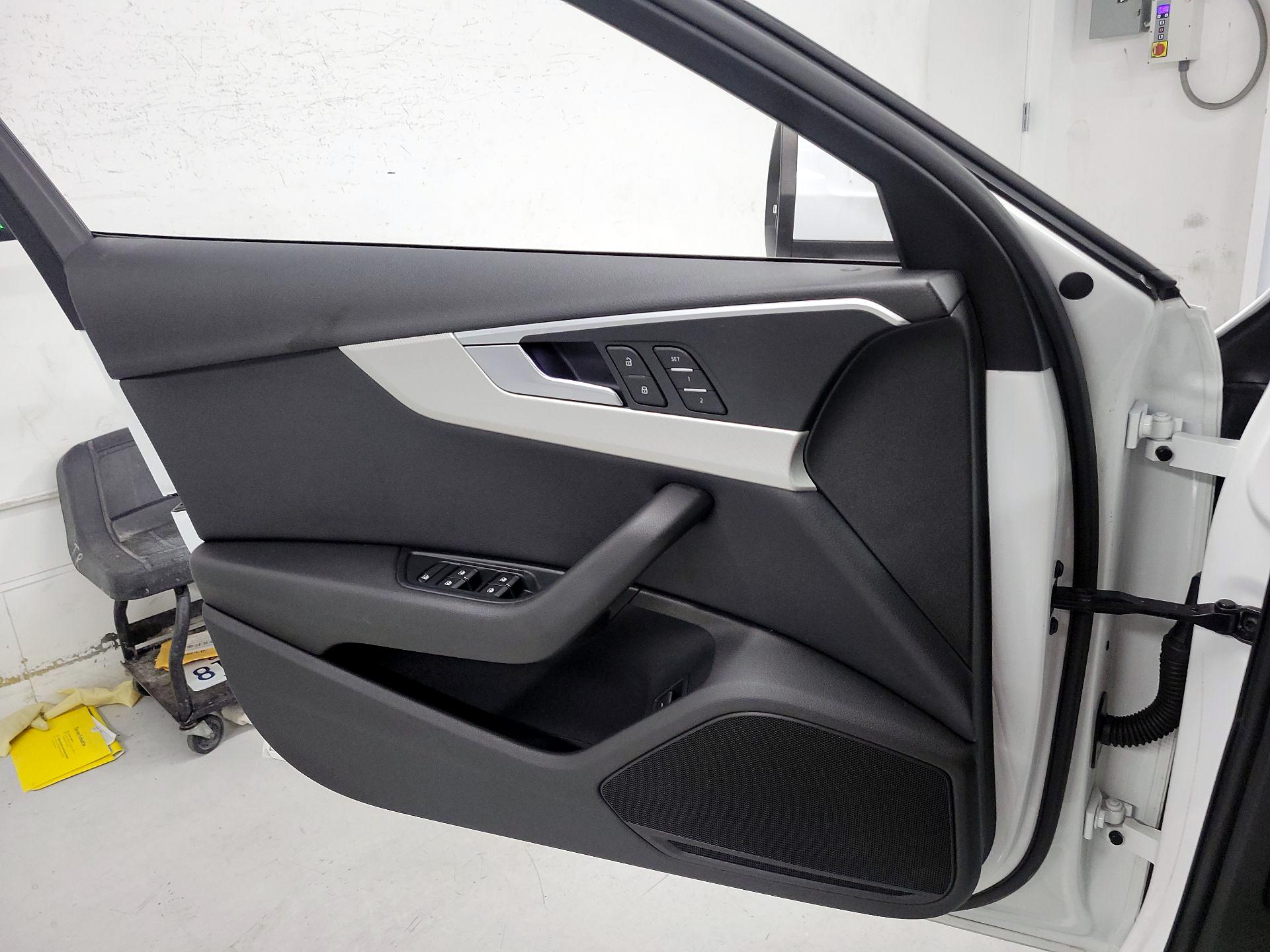 Thumbnail: 2017 Audi A4 - 12