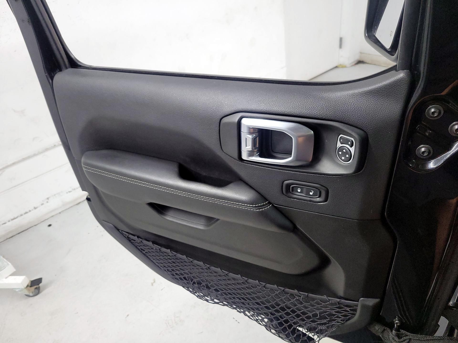 Thumbnail: 2022 Jeep Gladiator - 12