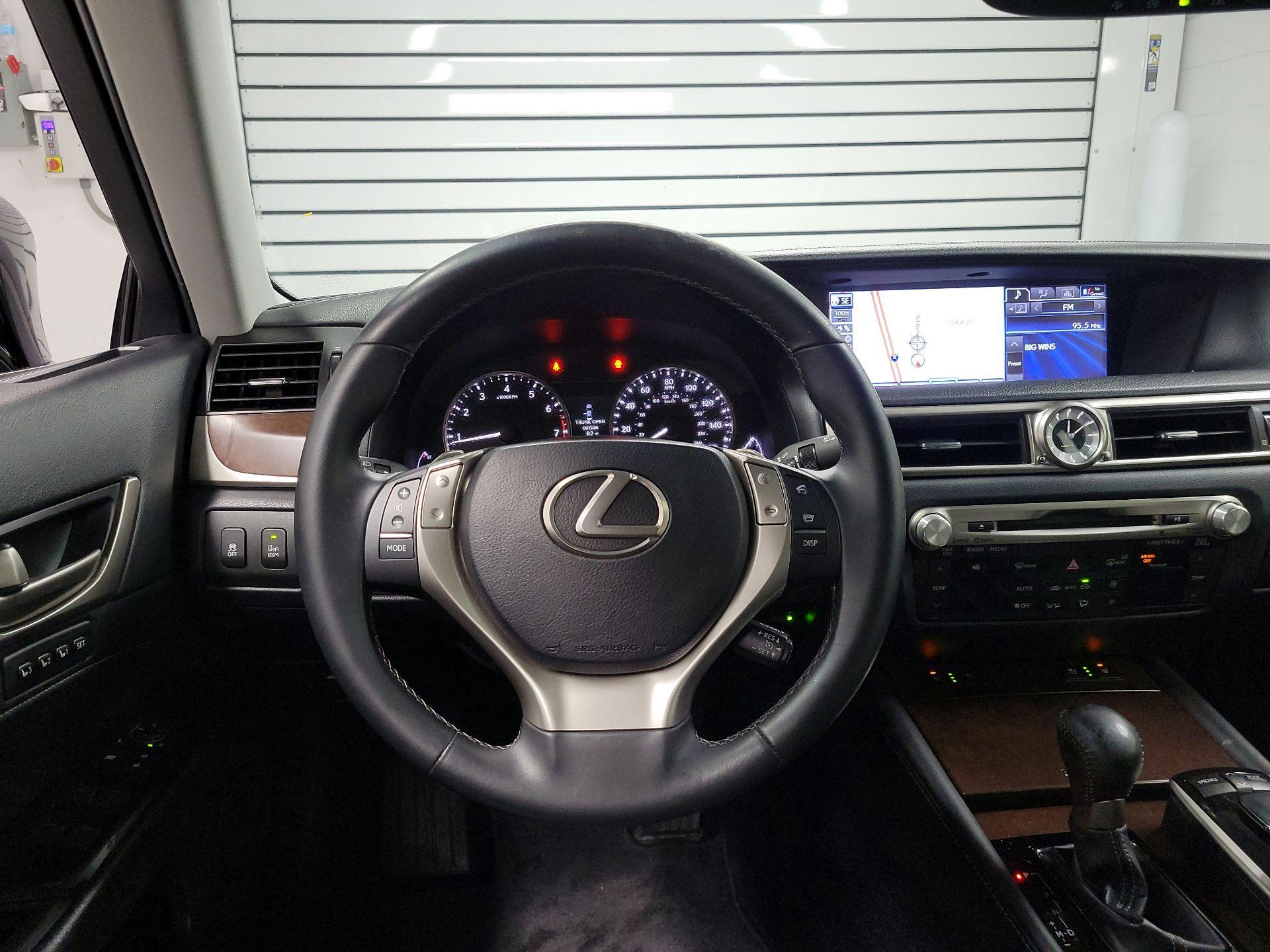 Thumbnail: 2013 Lexus GS - 10