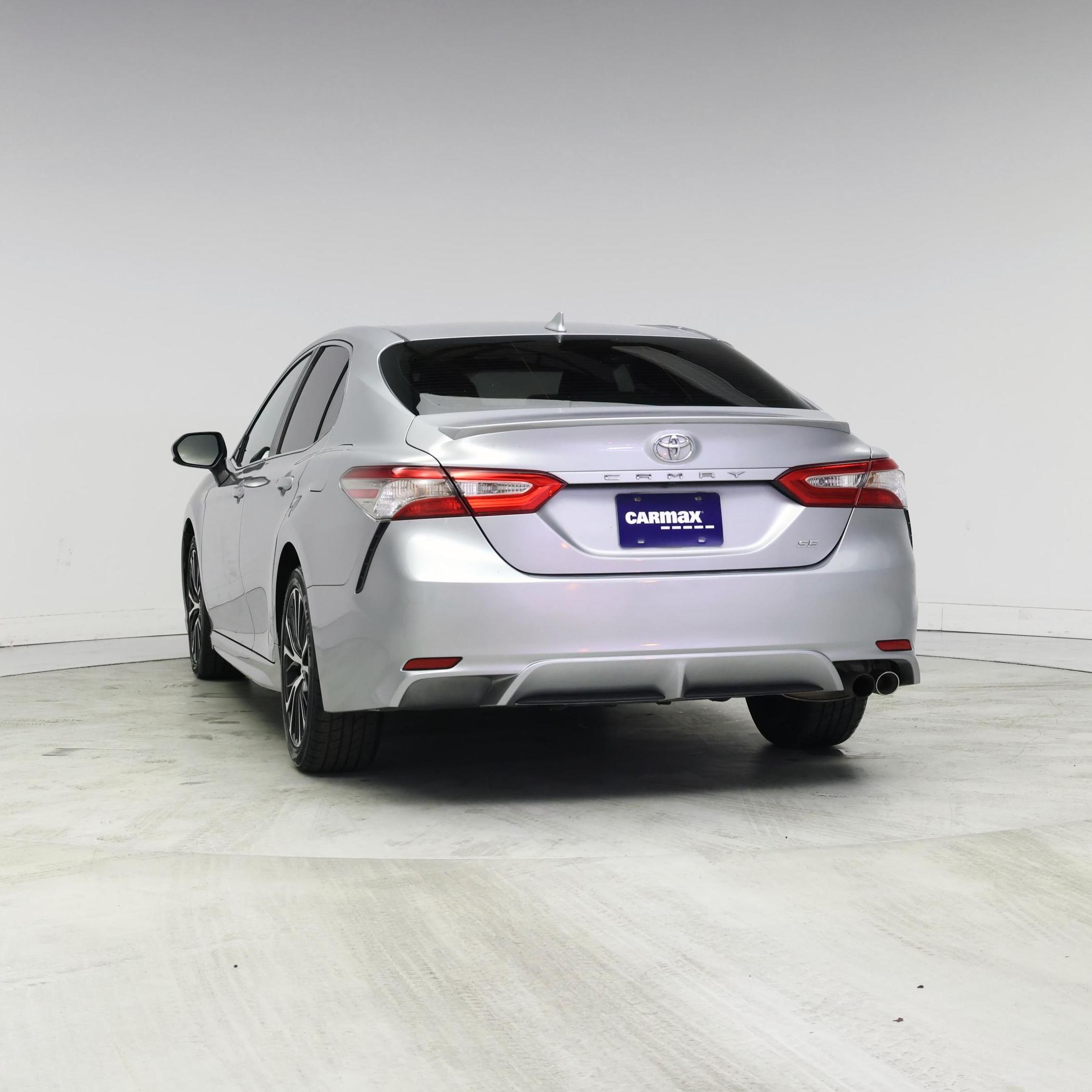 Thumbnail: 2019 Toyota Camry - 6