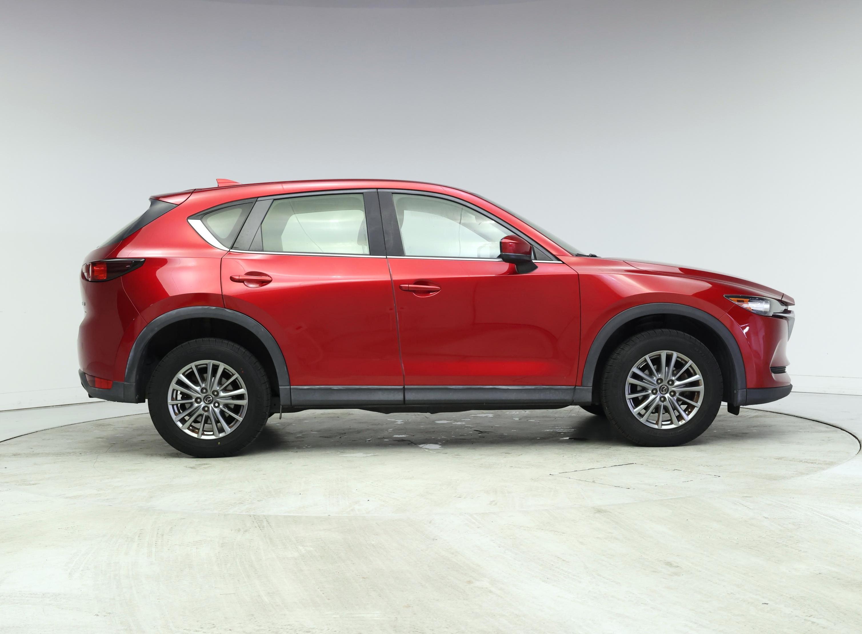 Thumbnail: 2017 Mazda CX-5 - 7