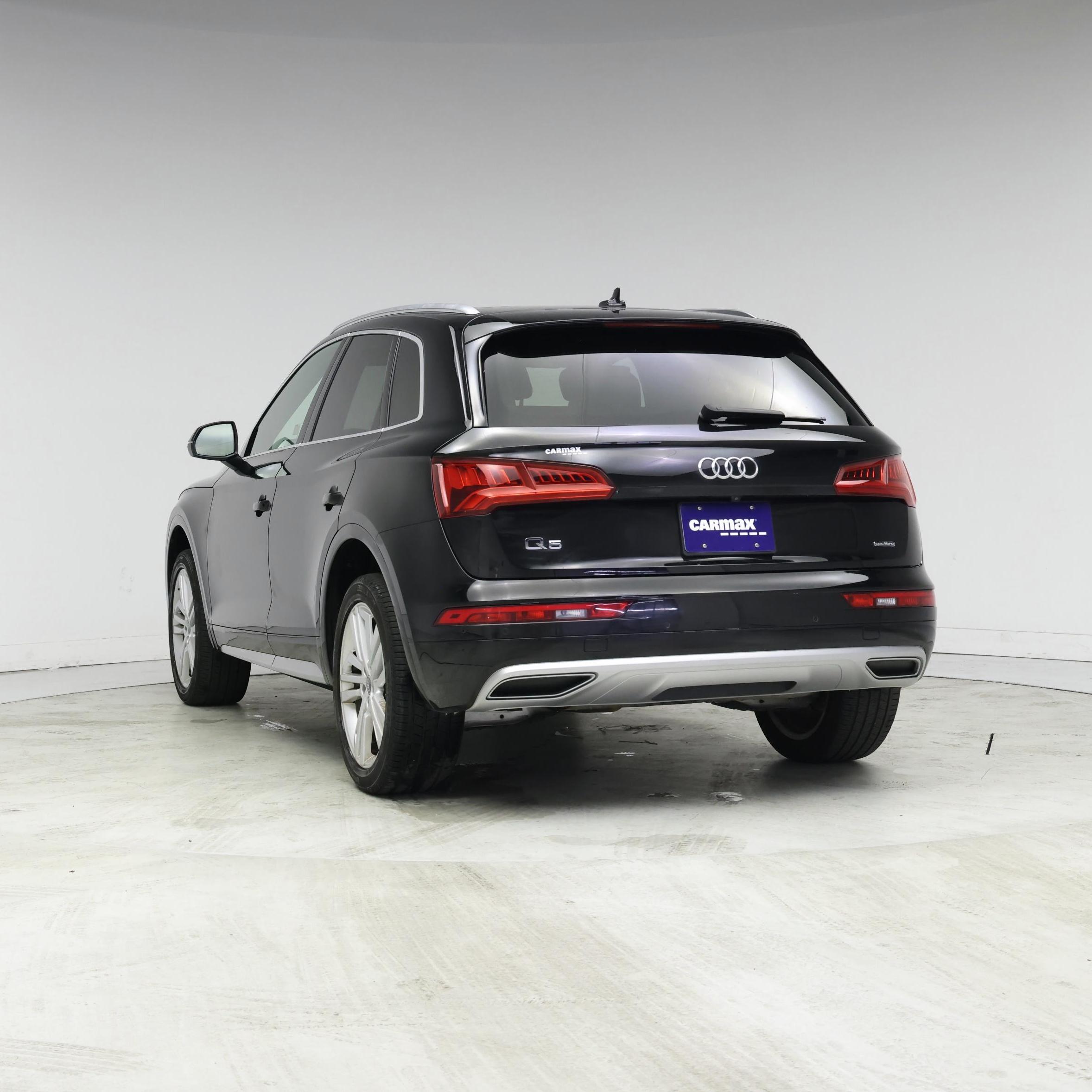 Thumbnail: 2020 Audi Q5 - 2