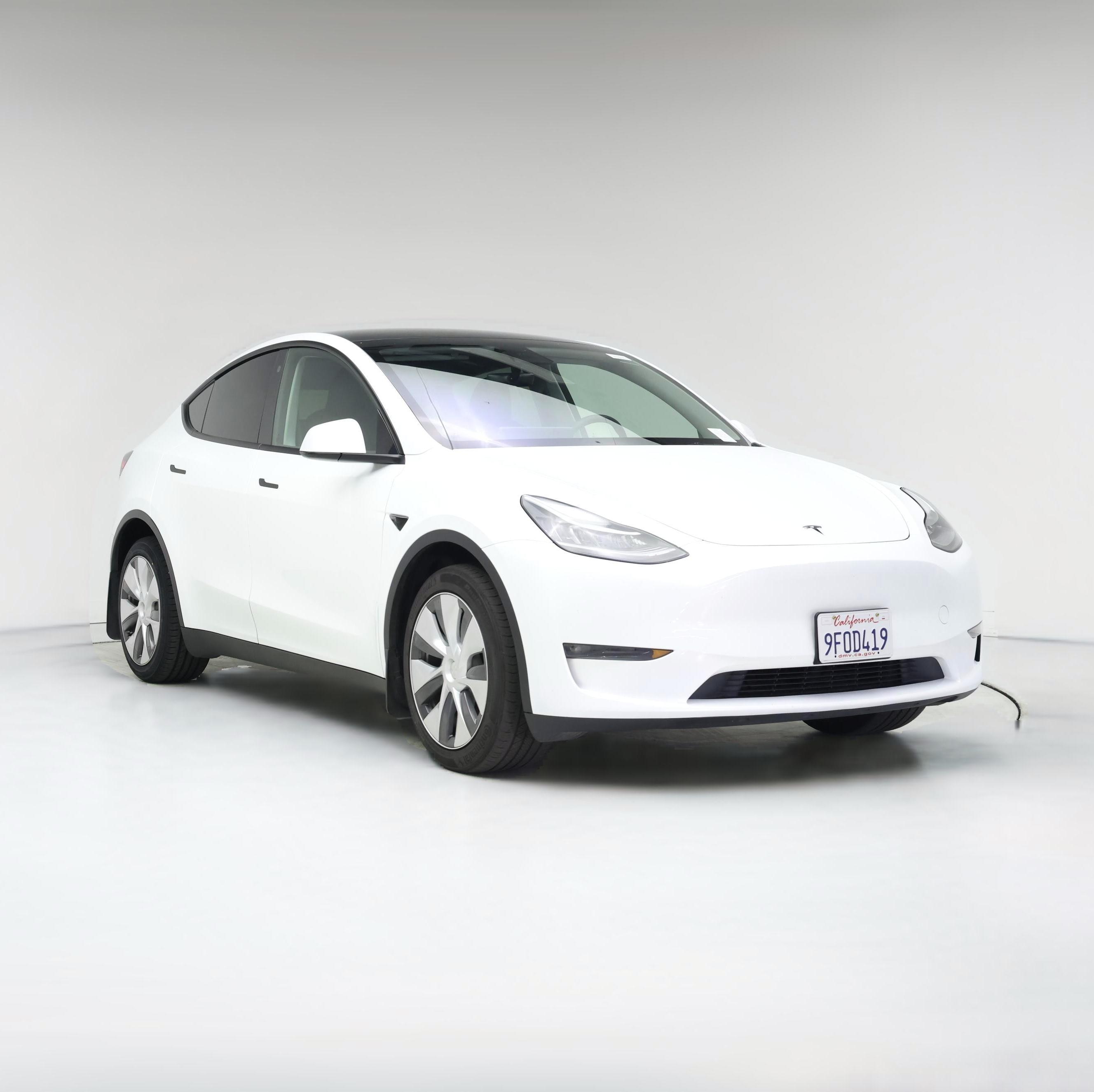 Thumbnail: 2023 Tesla Model Y - 1