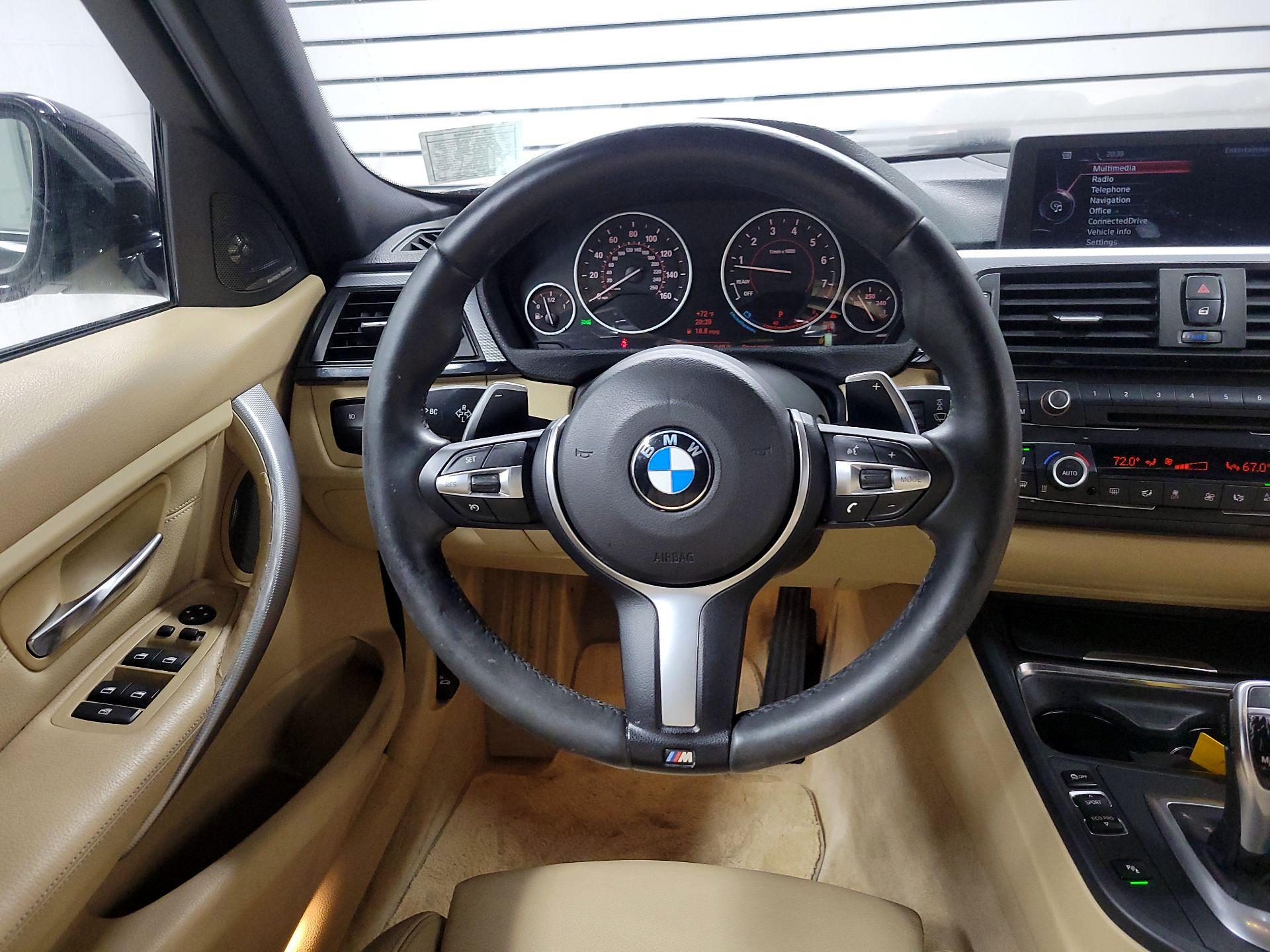 Thumbnail: 2014 BMW 3 Series - 10