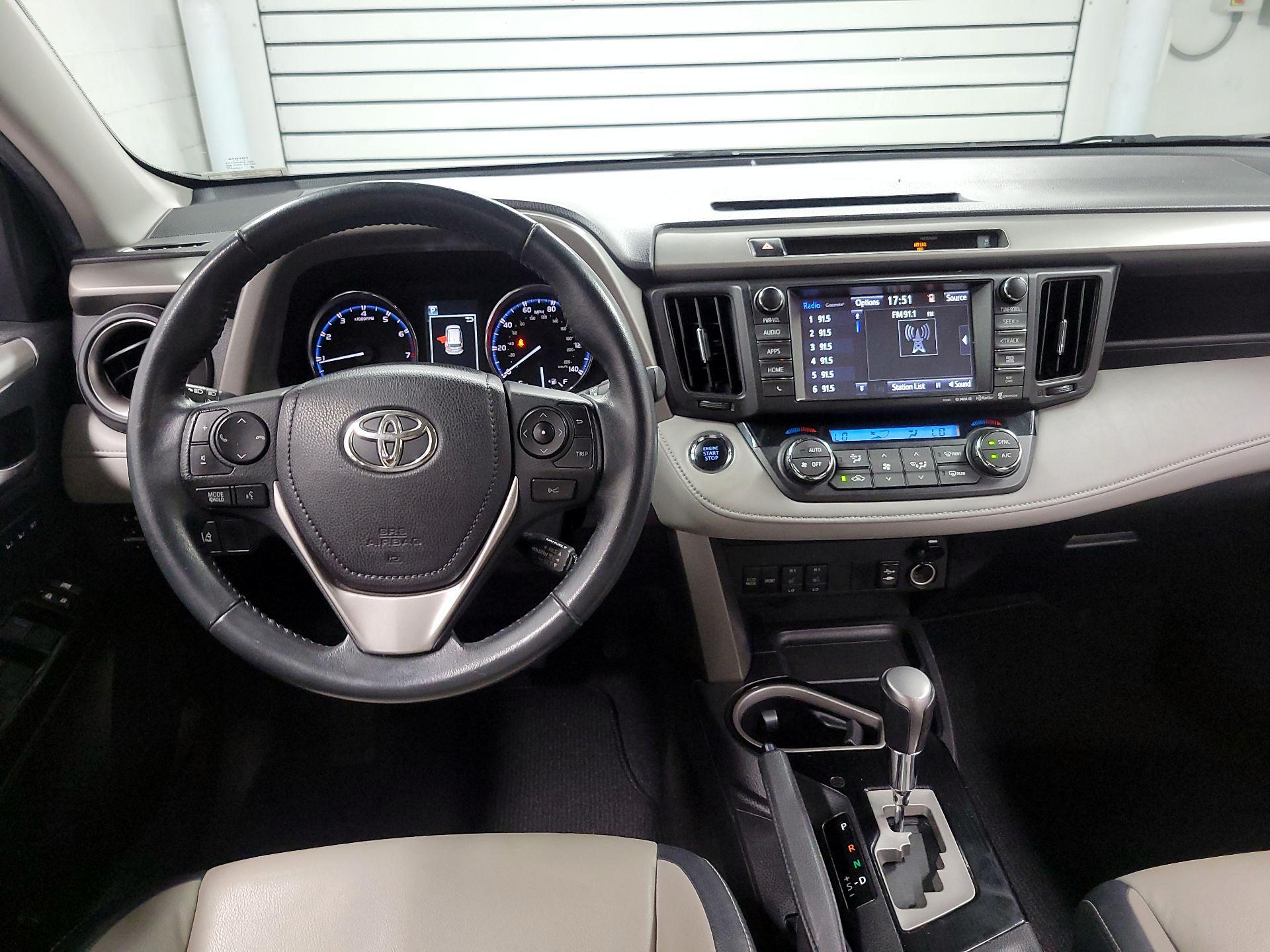 Thumbnail: 2016 Toyota RAV4 - 9