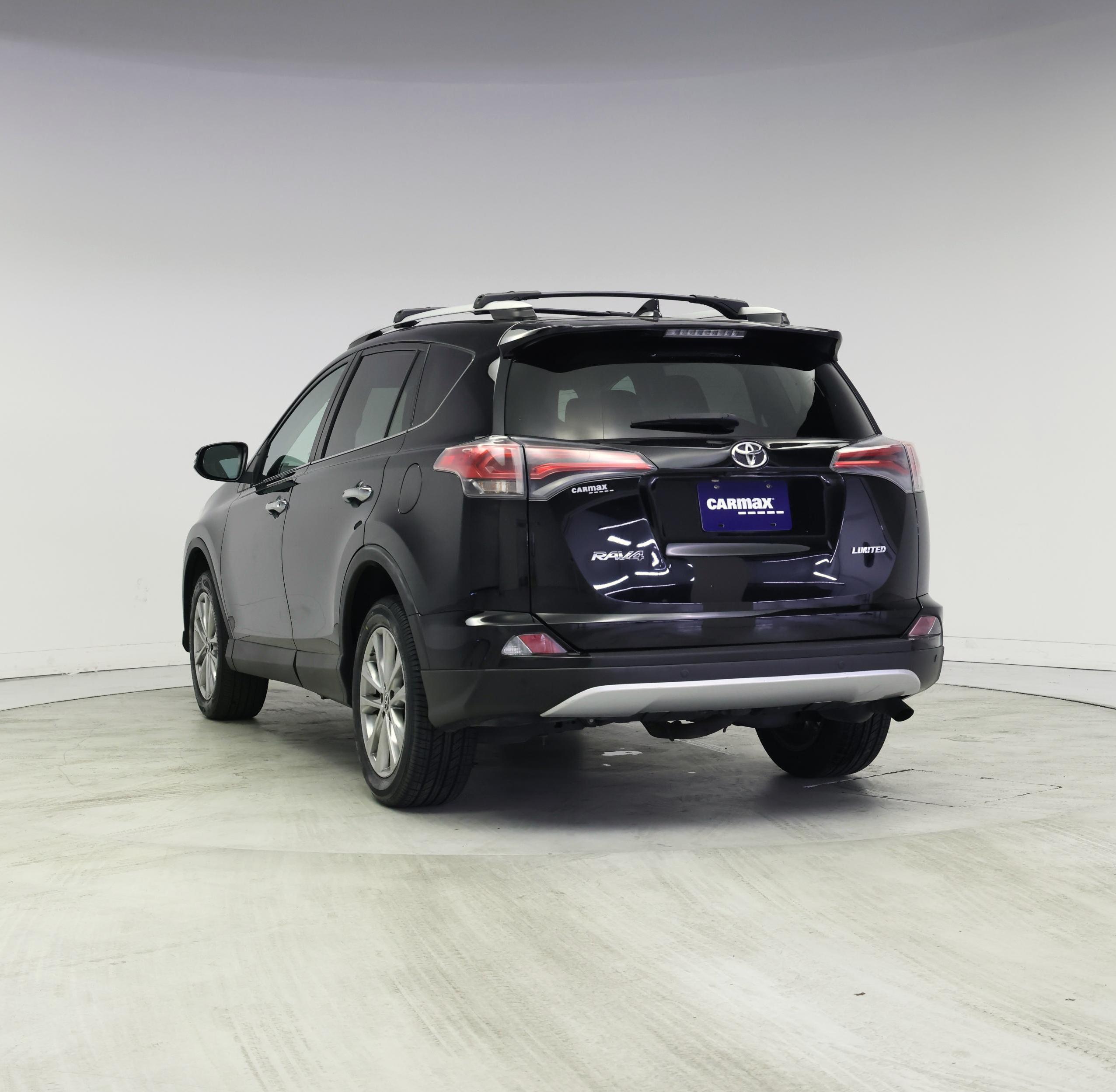 Thumbnail: 2016 Toyota RAV4 - 2