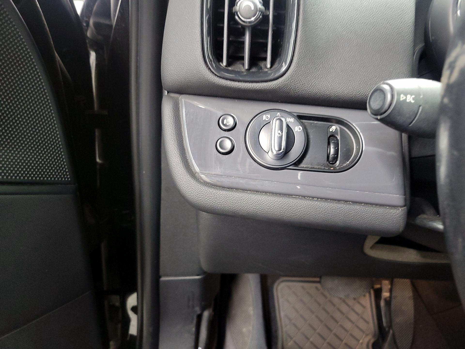 Thumbnail: 2019 MINI Cooper Countryman - 13