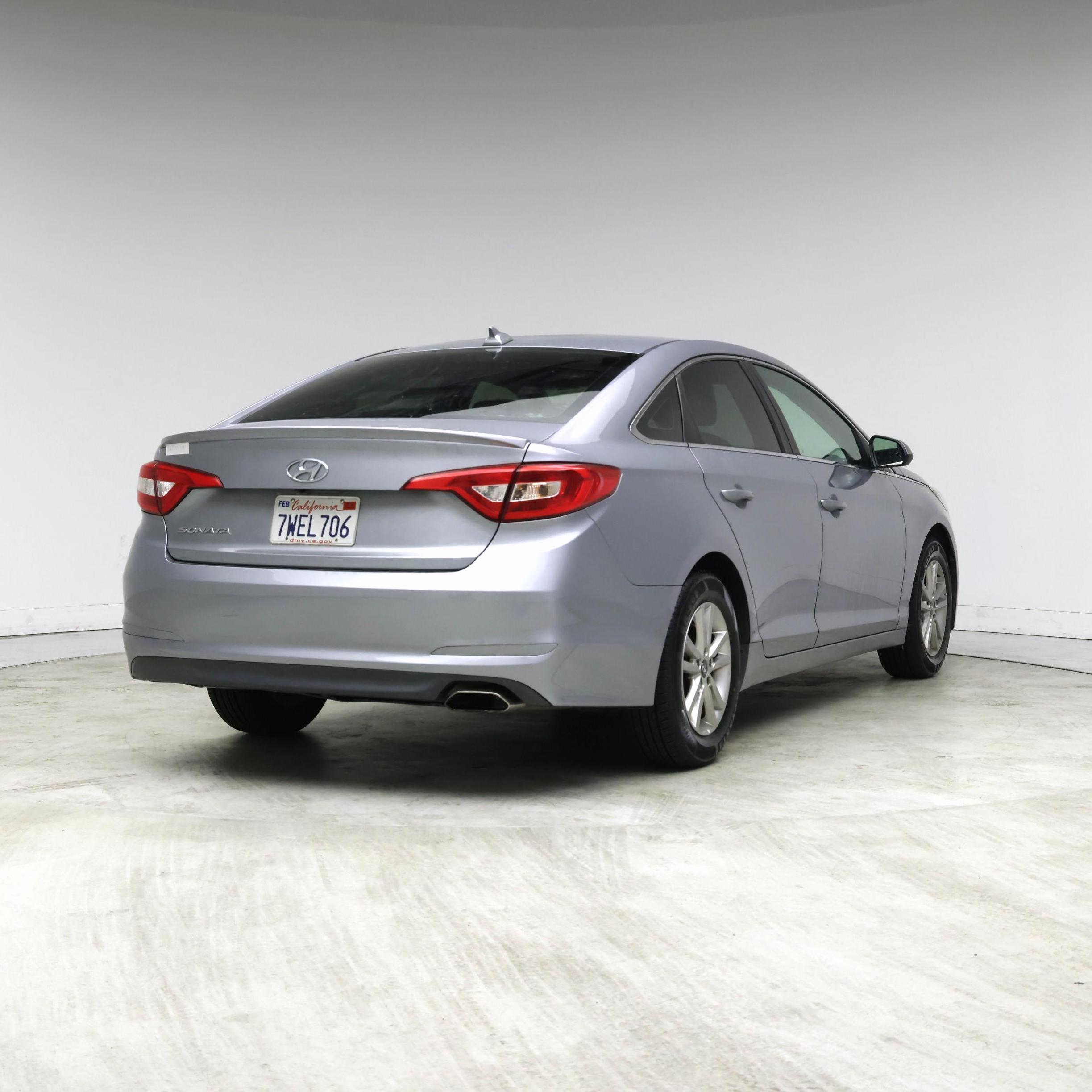 Thumbnail: 2016 Hyundai Sonata - 8