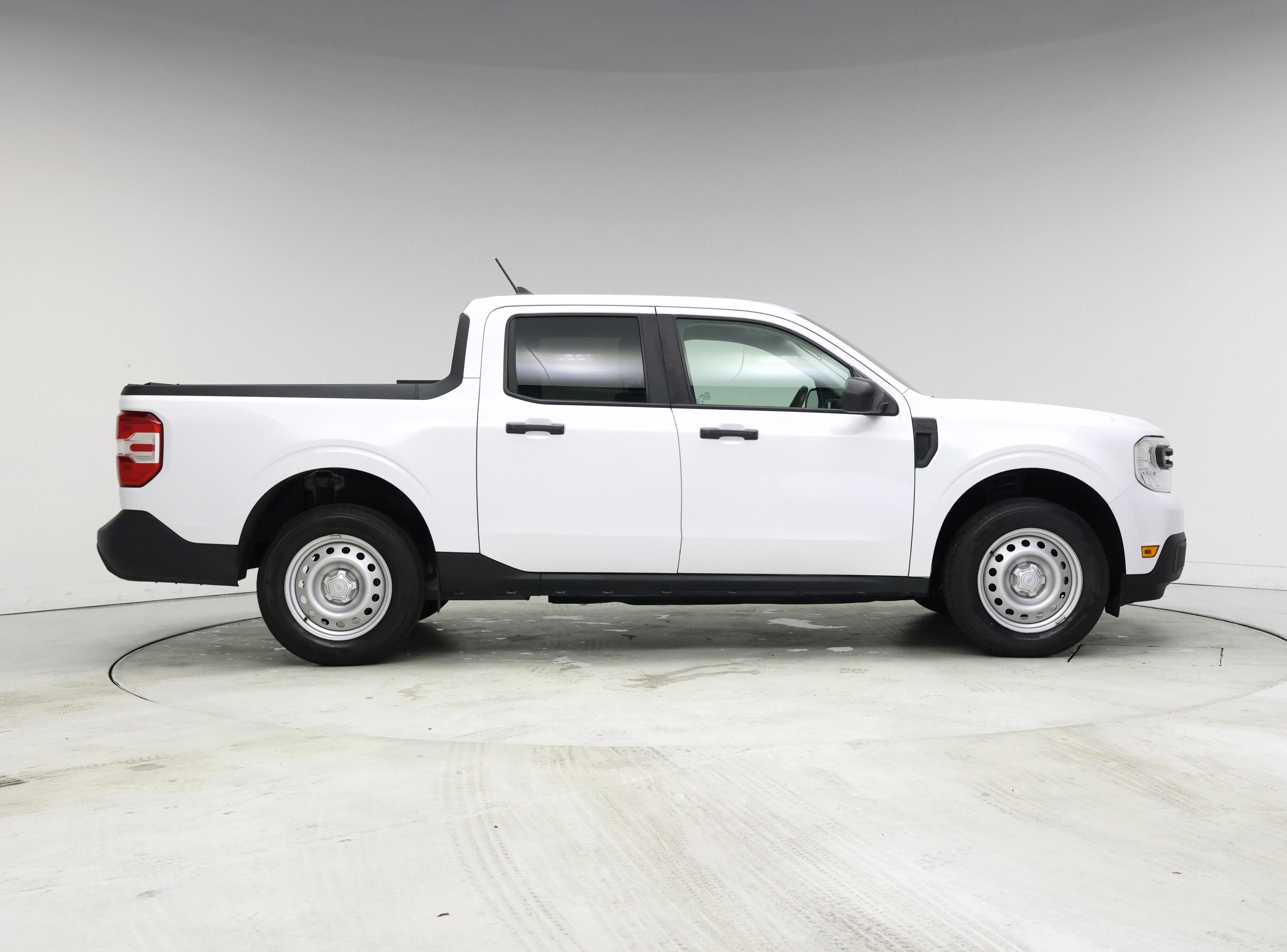 Thumbnail: 2023 Ford Maverick - 7