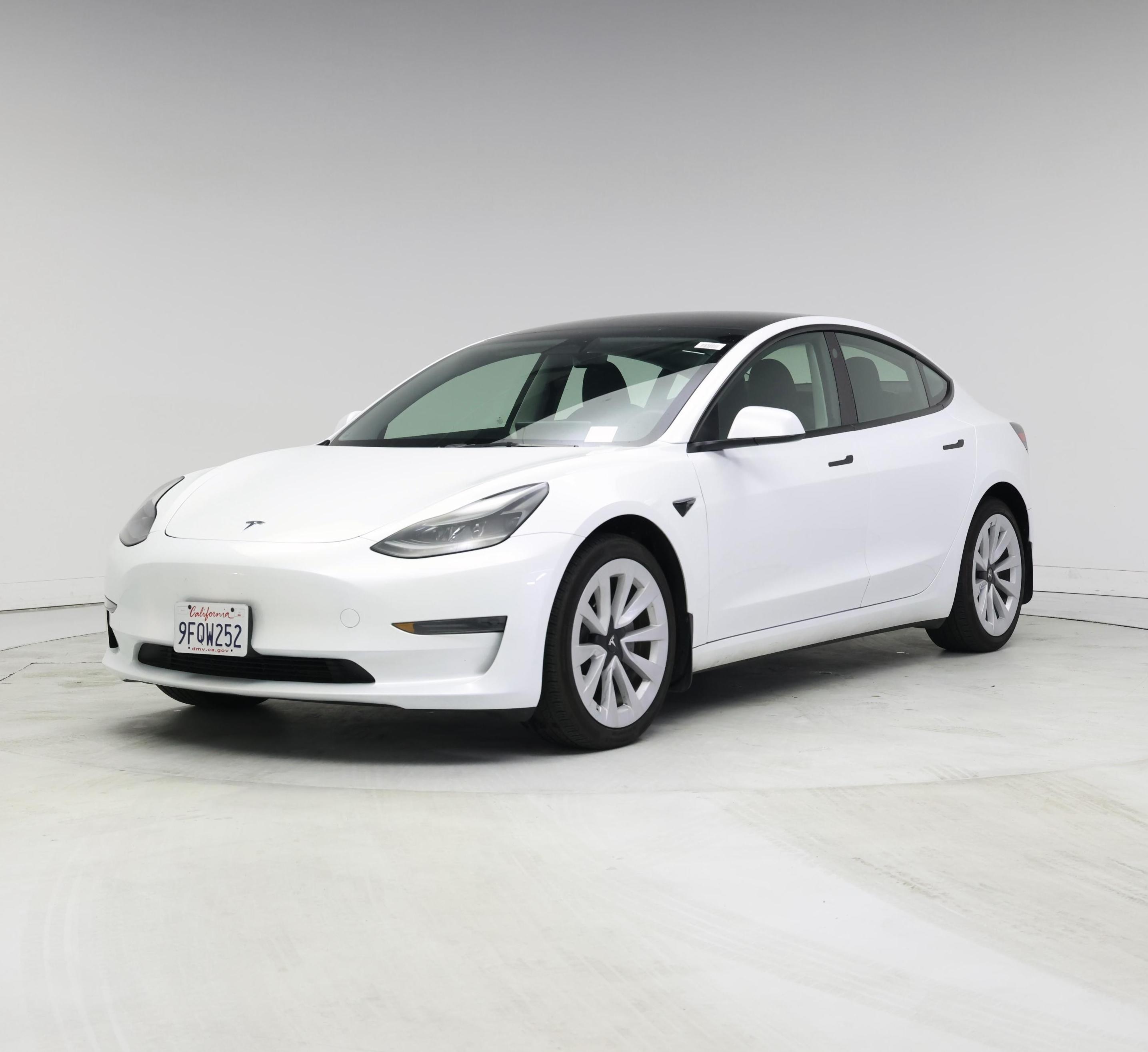Thumbnail: 2023 Tesla Model 3 - 4
