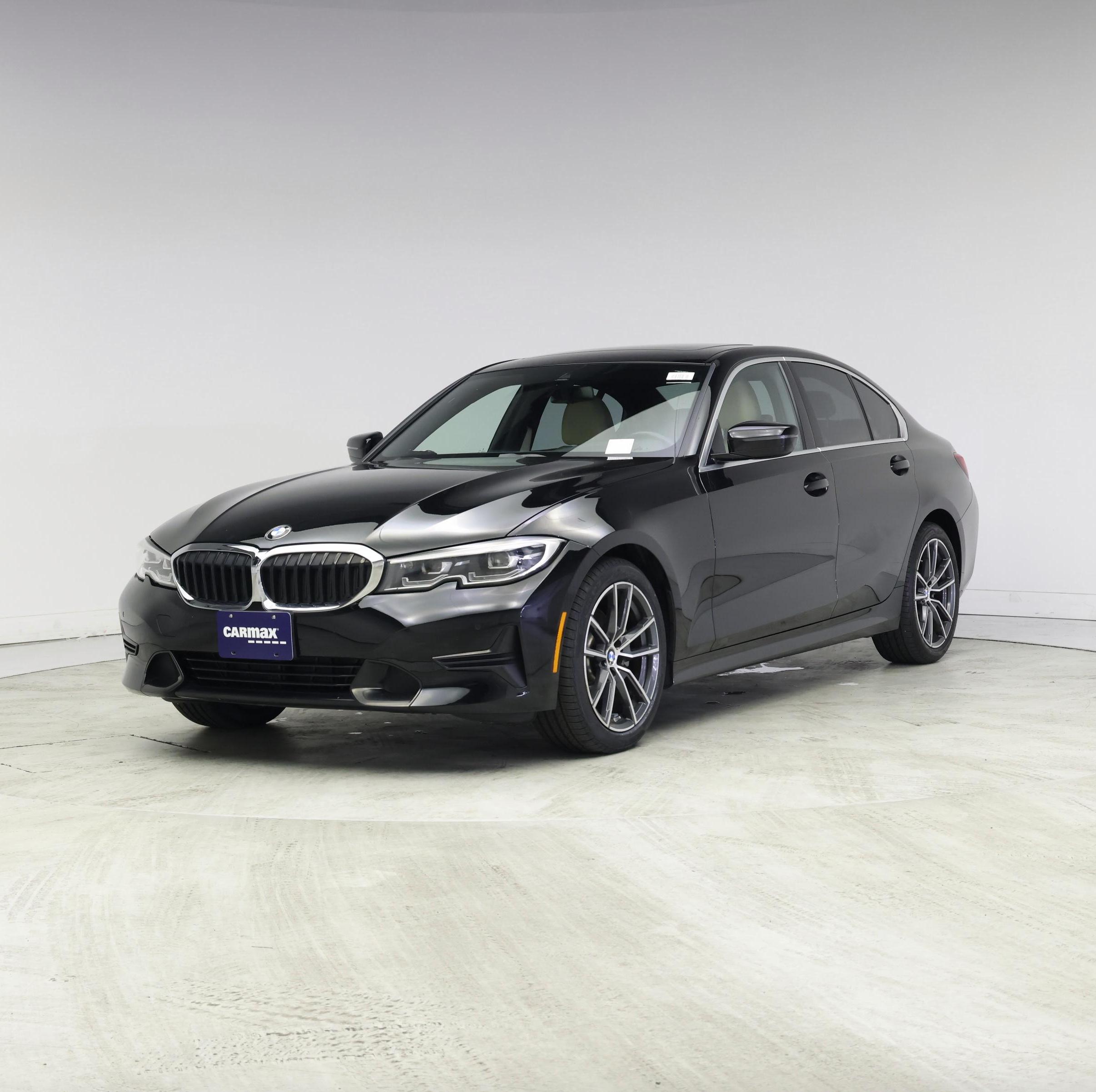 Thumbnail: 2019 BMW 3 Series - 4