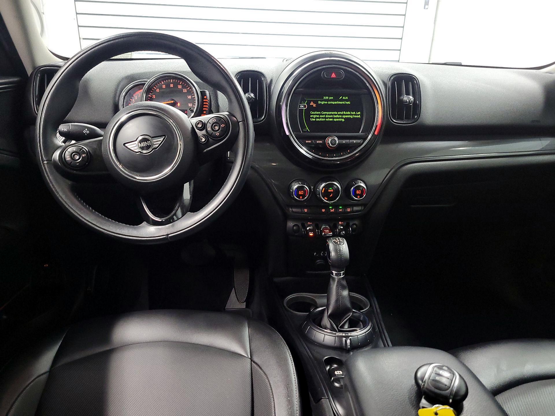 Thumbnail: 2017 MINI Cooper Countryman - 9