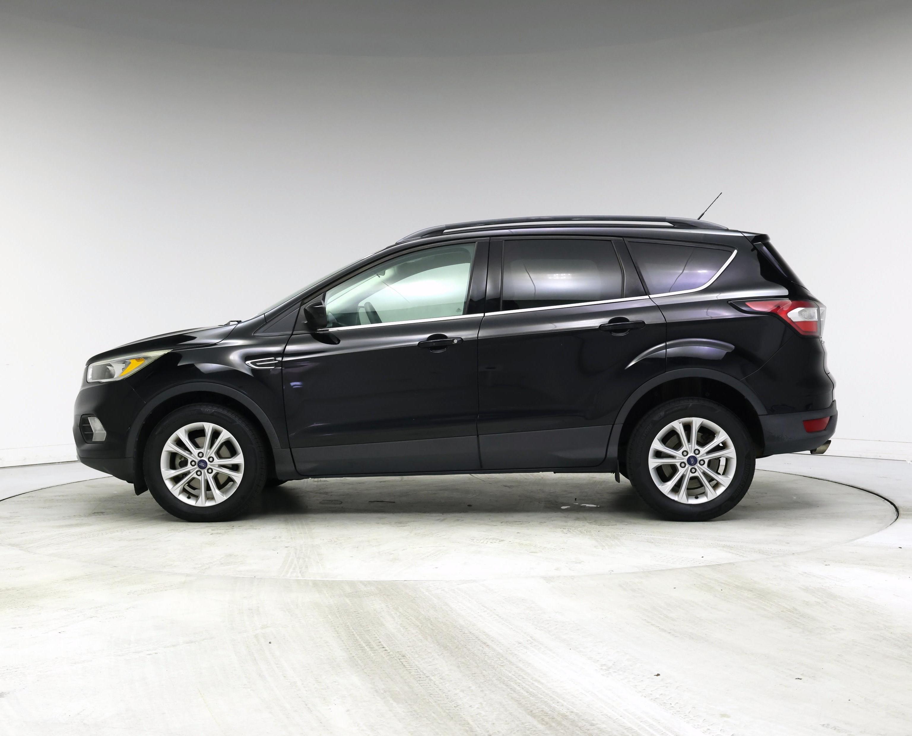 Thumbnail: 2018 Ford Escape - 3