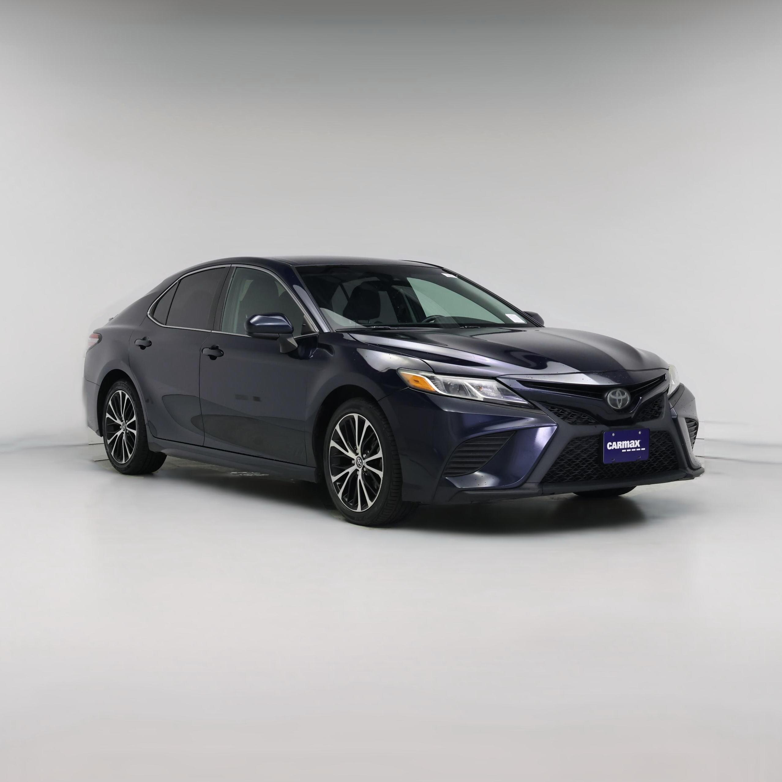 Thumbnail: 2018 Toyota Camry - 1