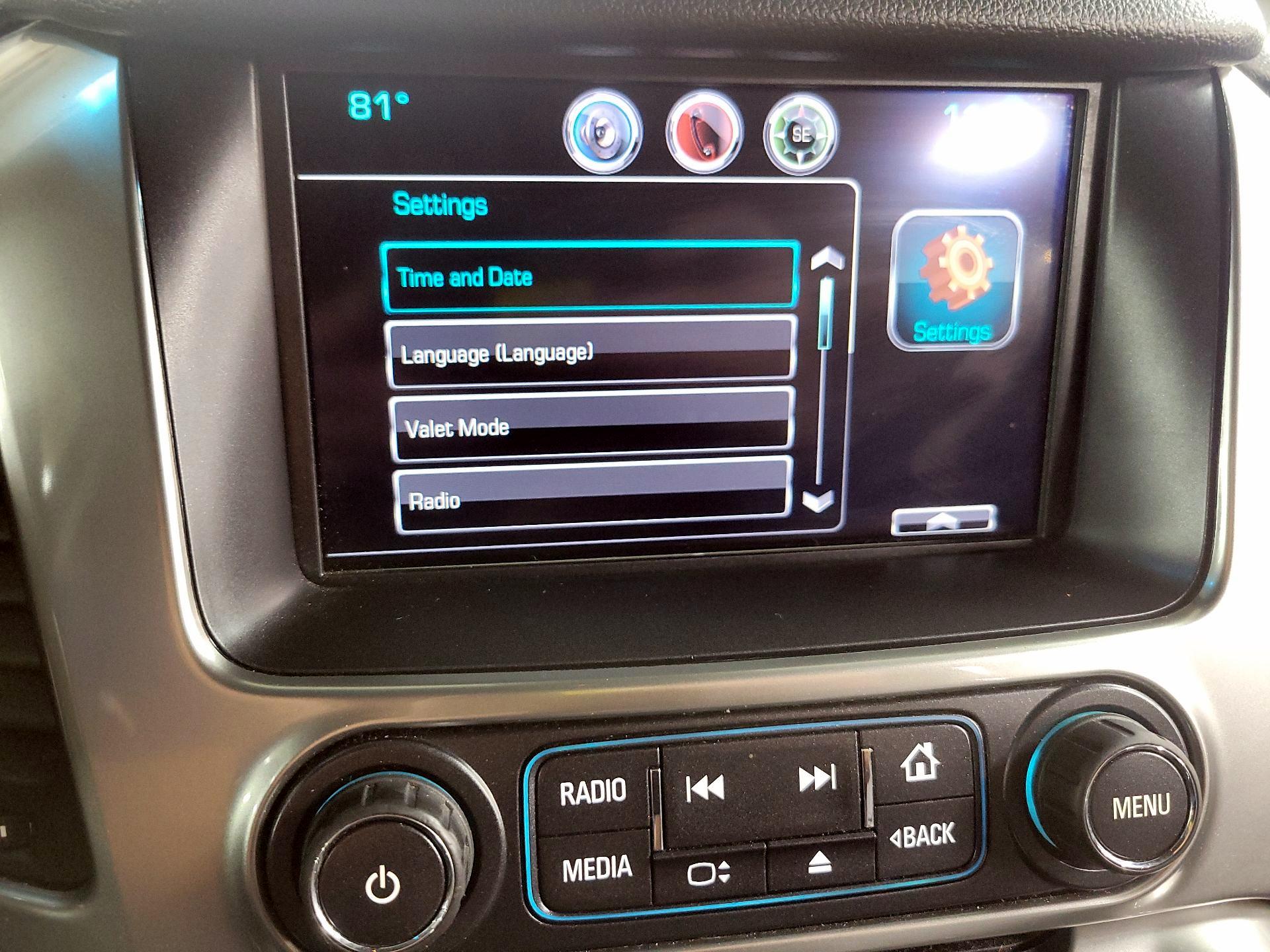 Thumbnail: 2015 Chevrolet Tahoe - 13
