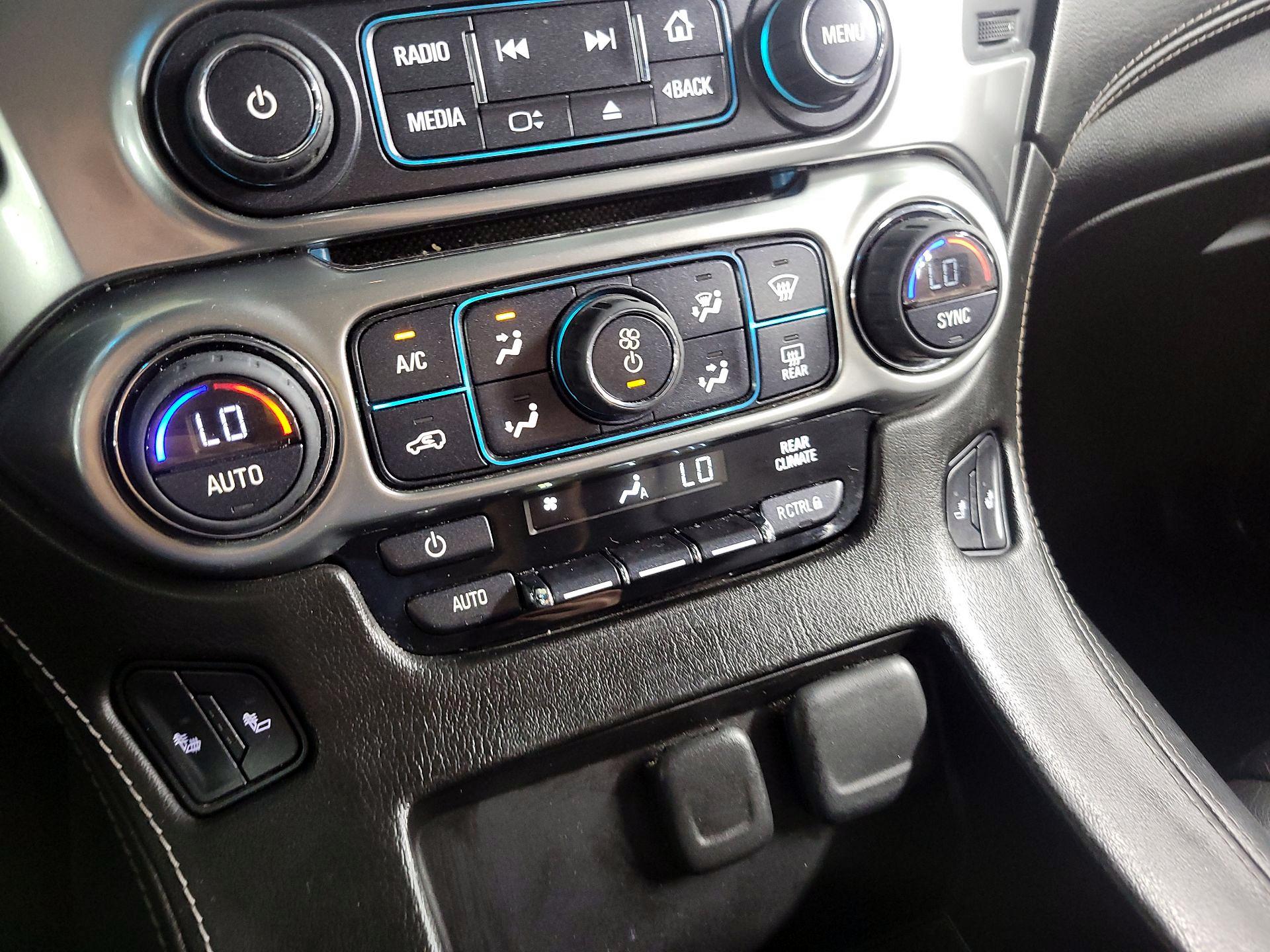 Thumbnail: 2015 Chevrolet Tahoe - 14