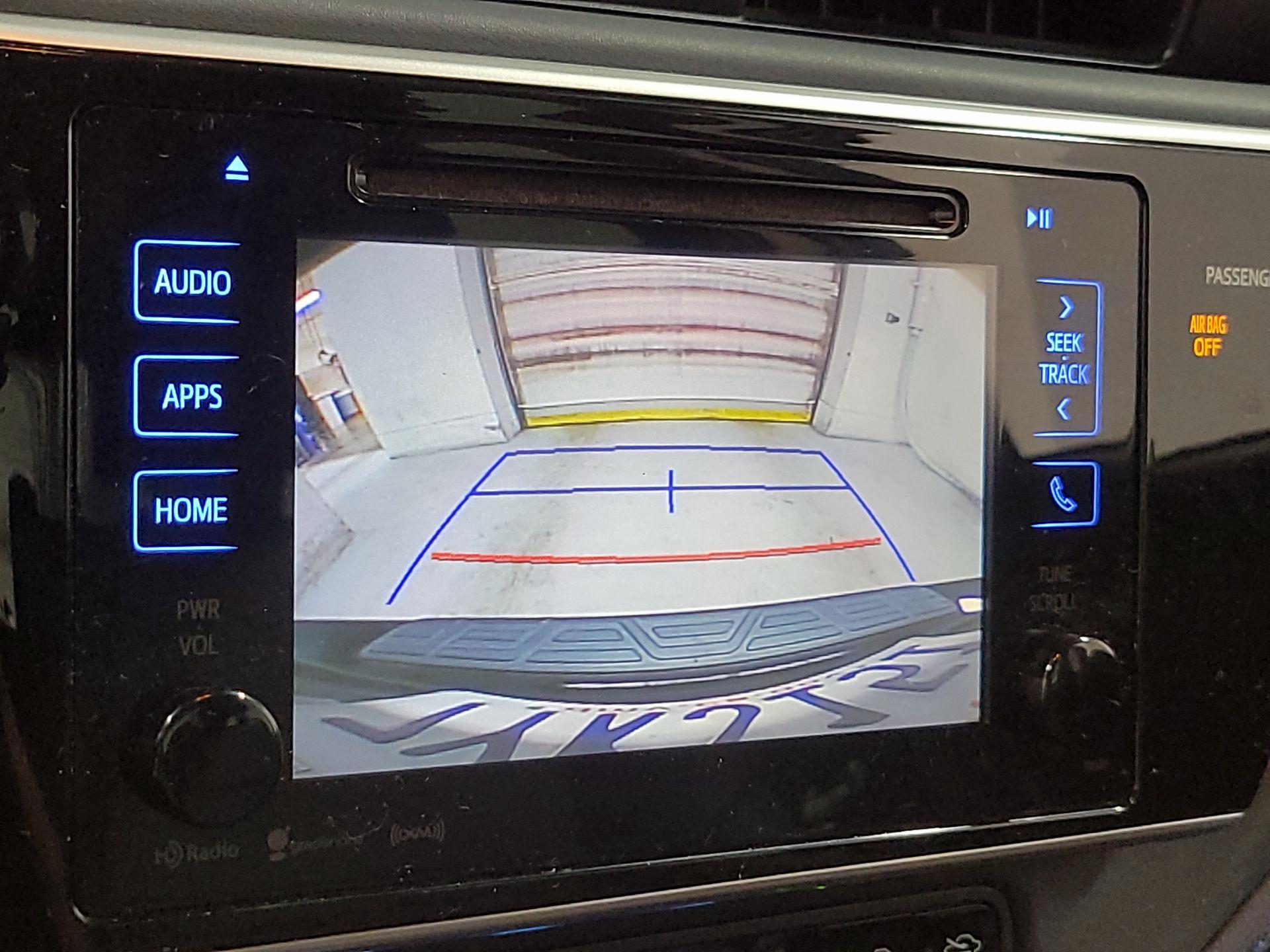 Thumbnail: 2017 Toyota Corolla - 13