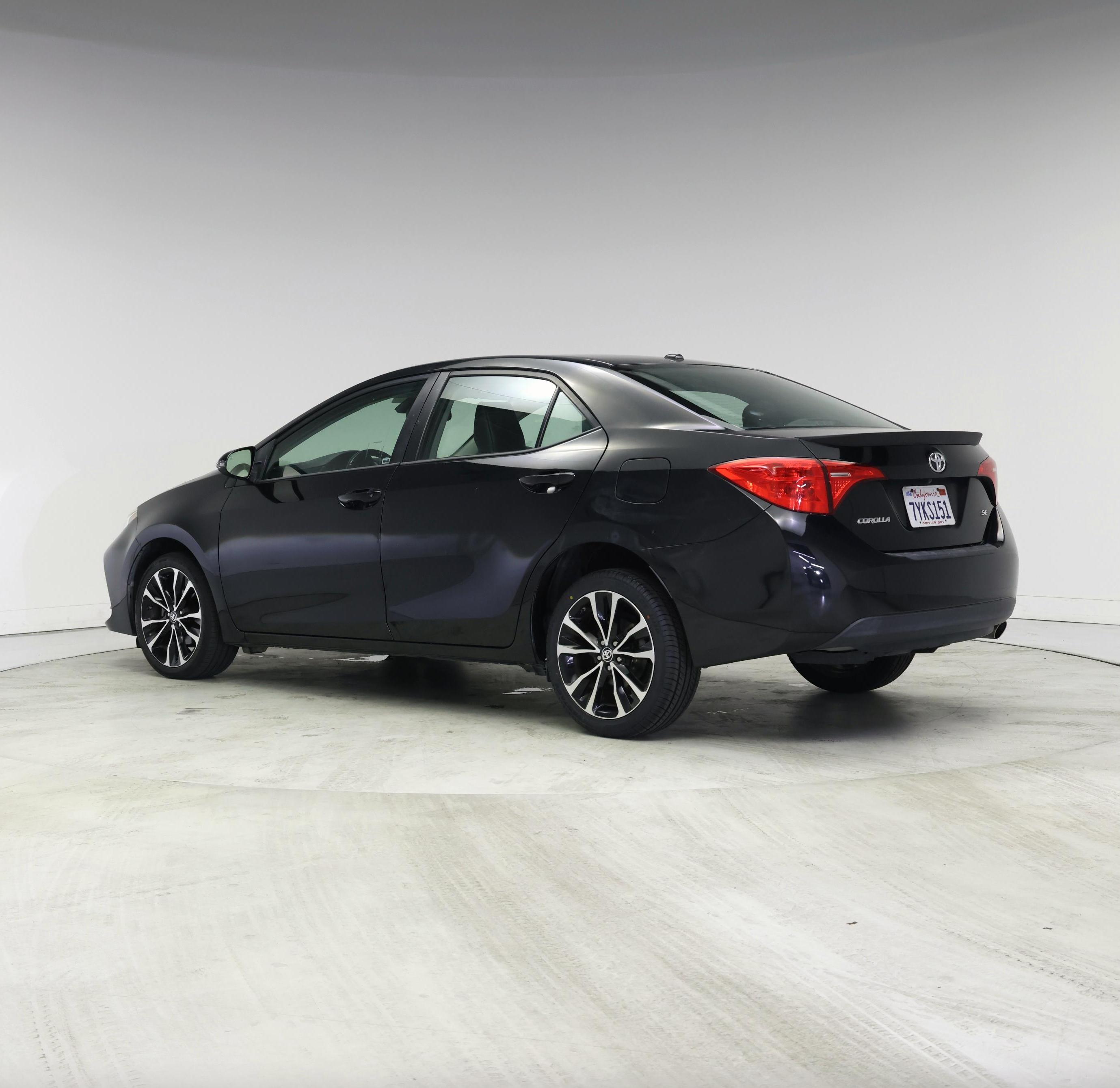 Thumbnail: 2017 Toyota Corolla - 2