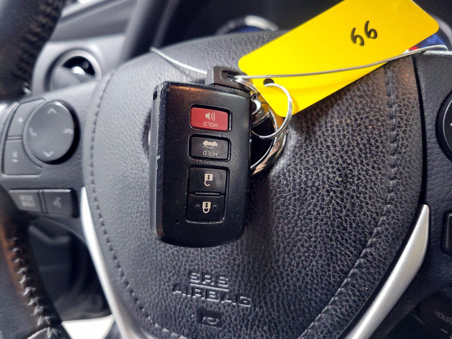 Thumbnail: 2017 Toyota Corolla - 20