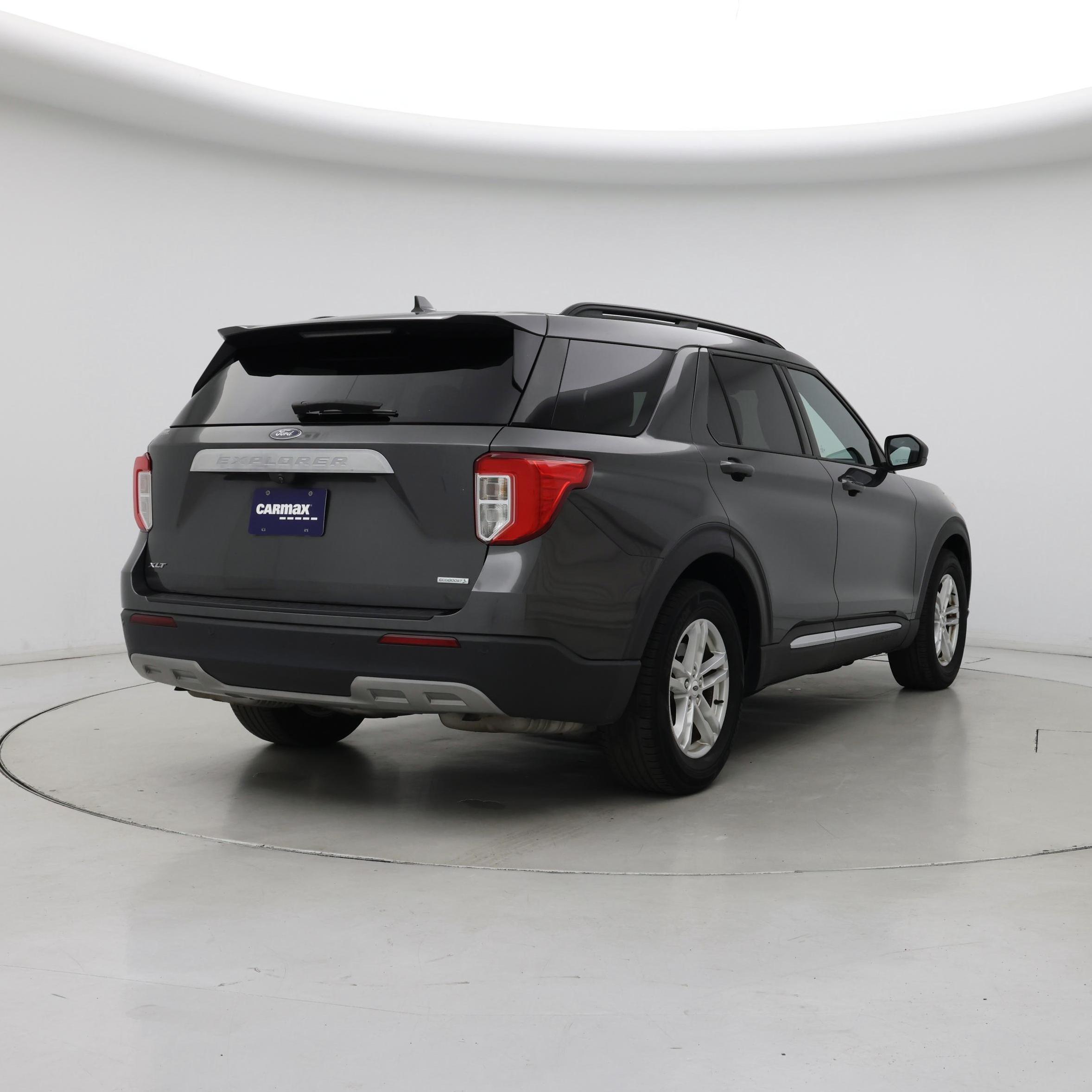 Thumbnail: 2020 Ford Explorer - 8
